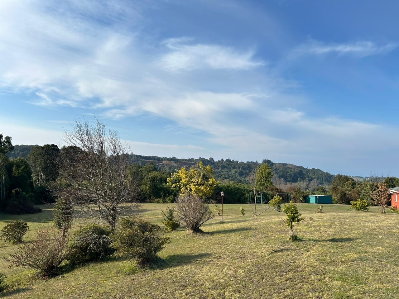 VENDO – Terreno de 2.5 Ha y 3 Cabañas Playa el Maitén, Puerto Octay