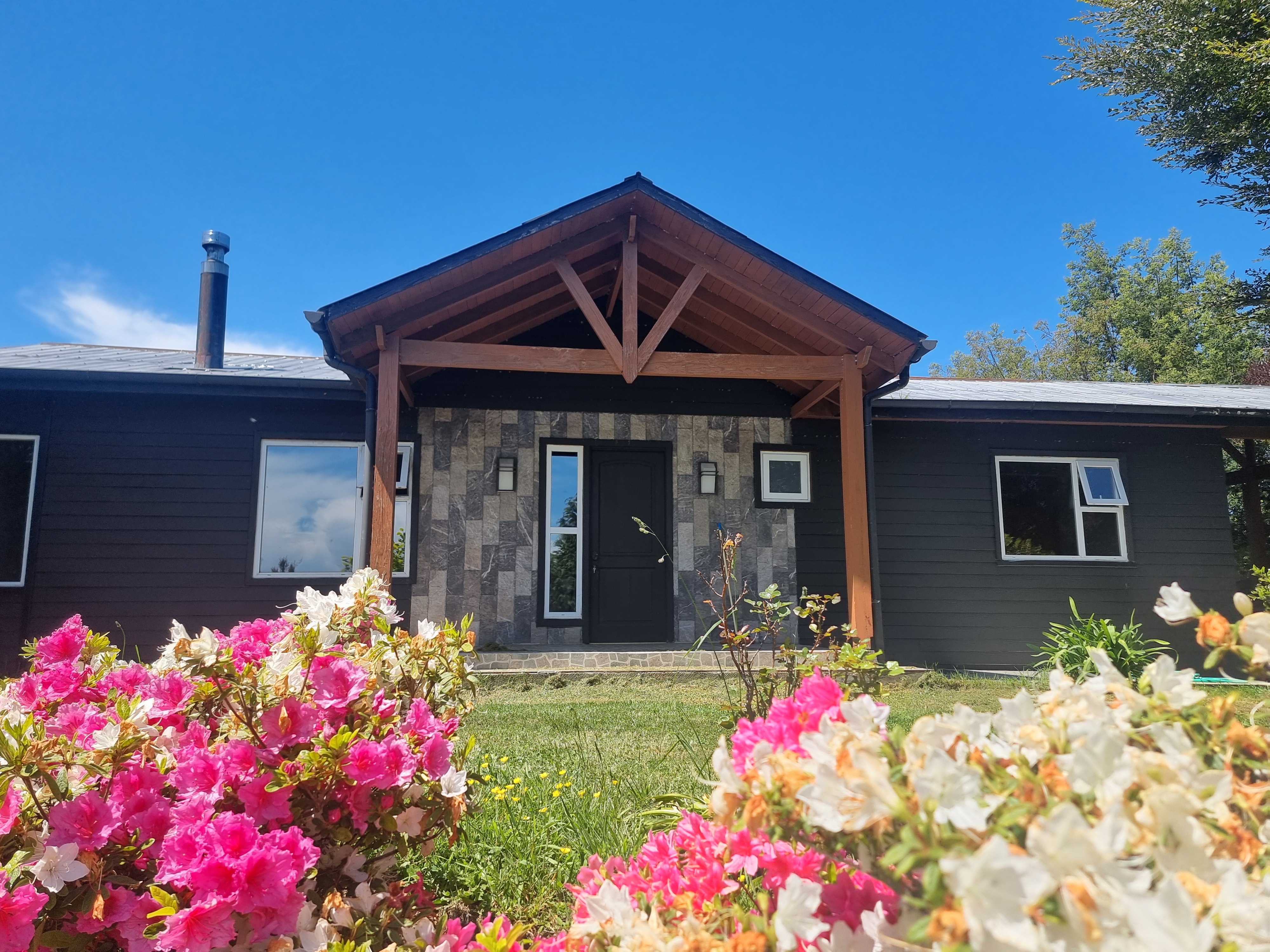 ARRIENDO - CASA EN PARCELA CONDOMINIO COLONOS DEL LAGO LLANQUIHUE