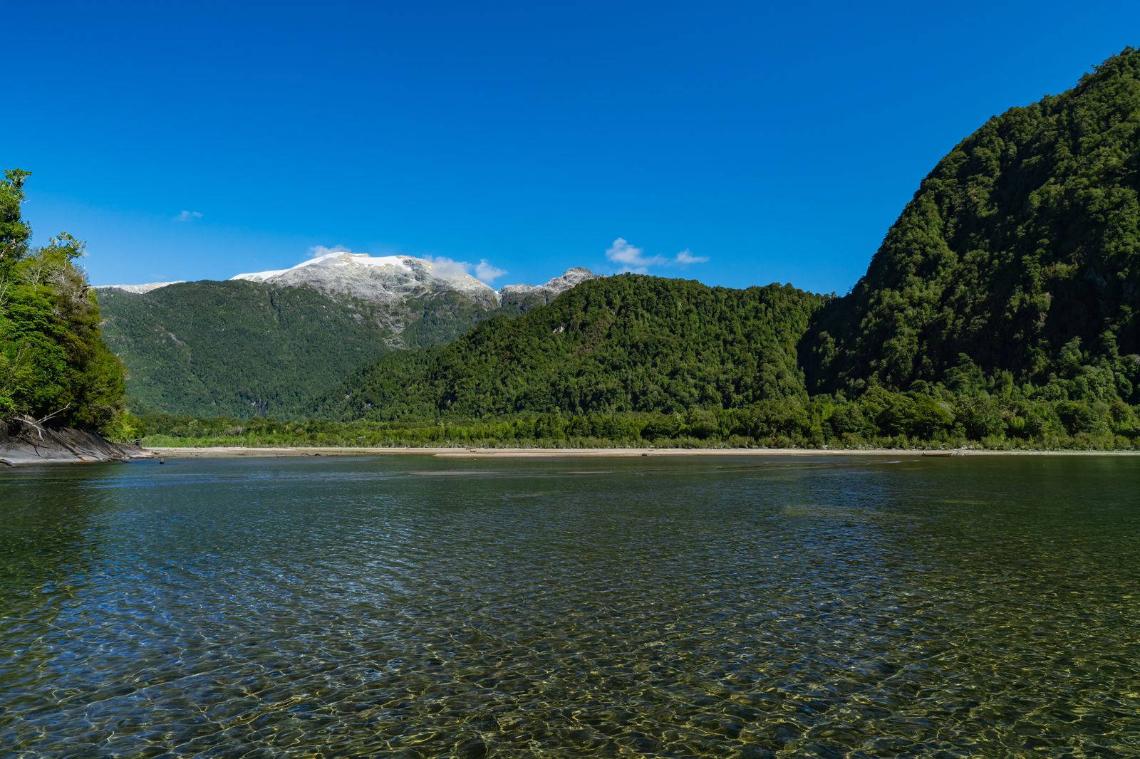 VENDO – TERRENO 415 HECTÁREAS EN PUERTO CISNES, AYSÉN