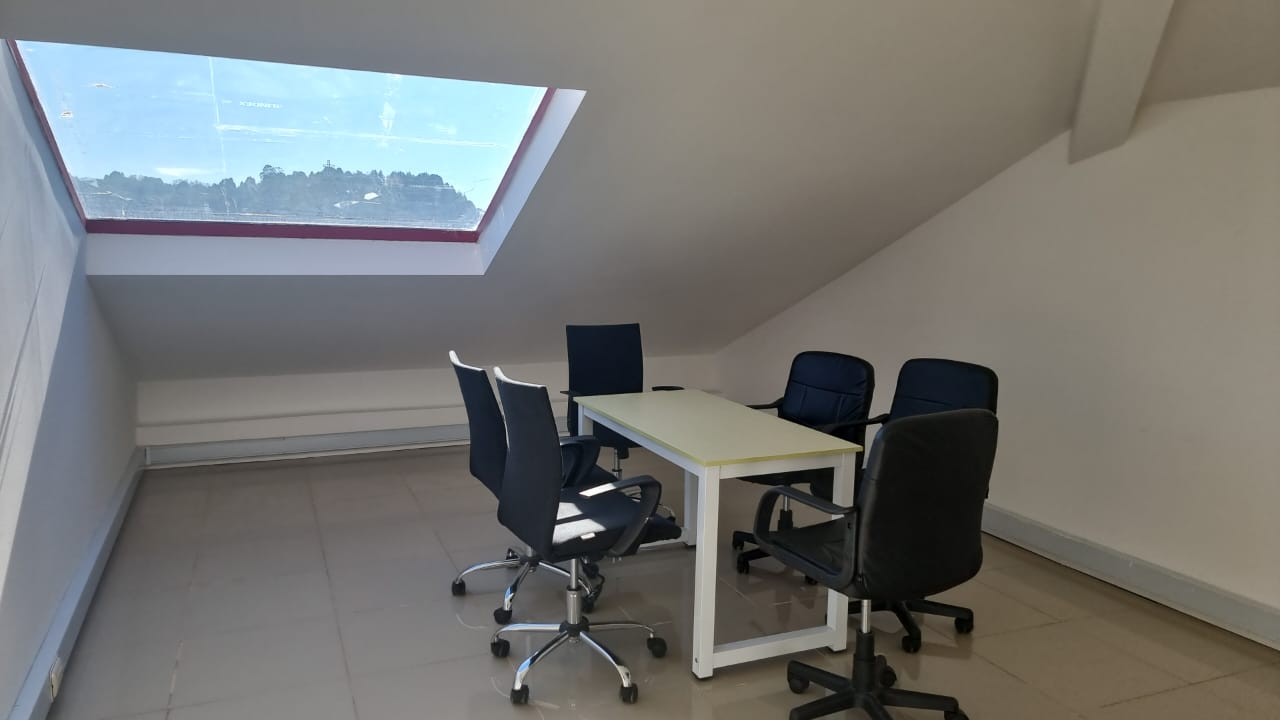 ARRIENDO - Oficina 25 m2 en Centro de Puerto Varas