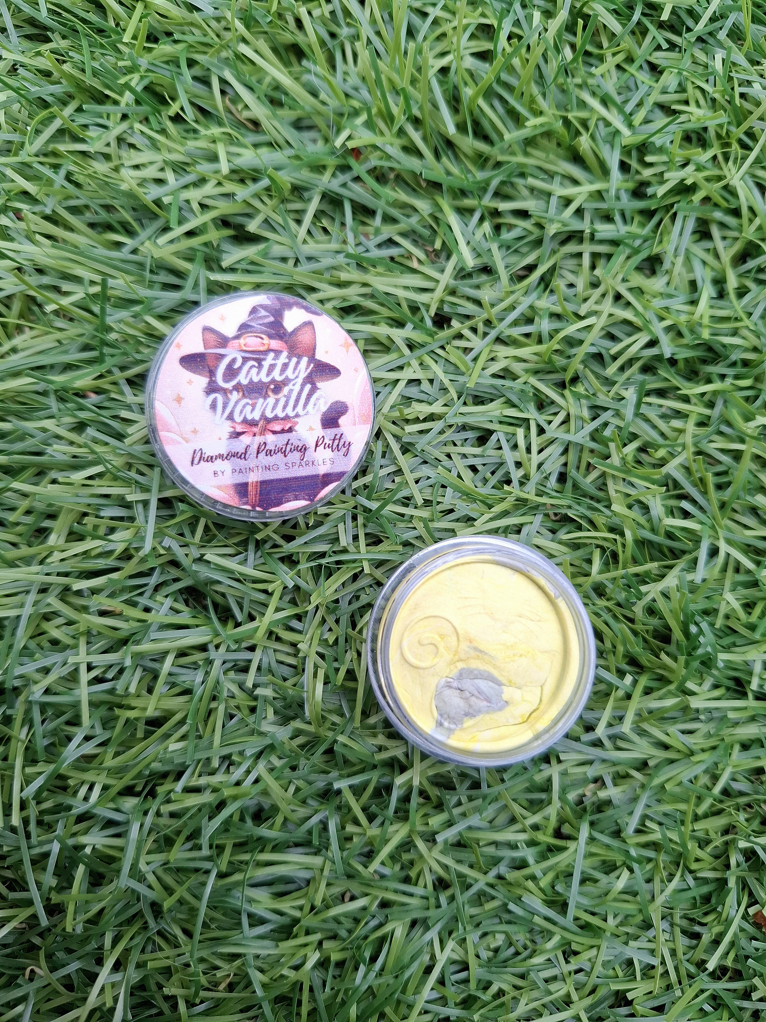 Scented Diamond Painting Putty - Catty Vanilla 7 grams
