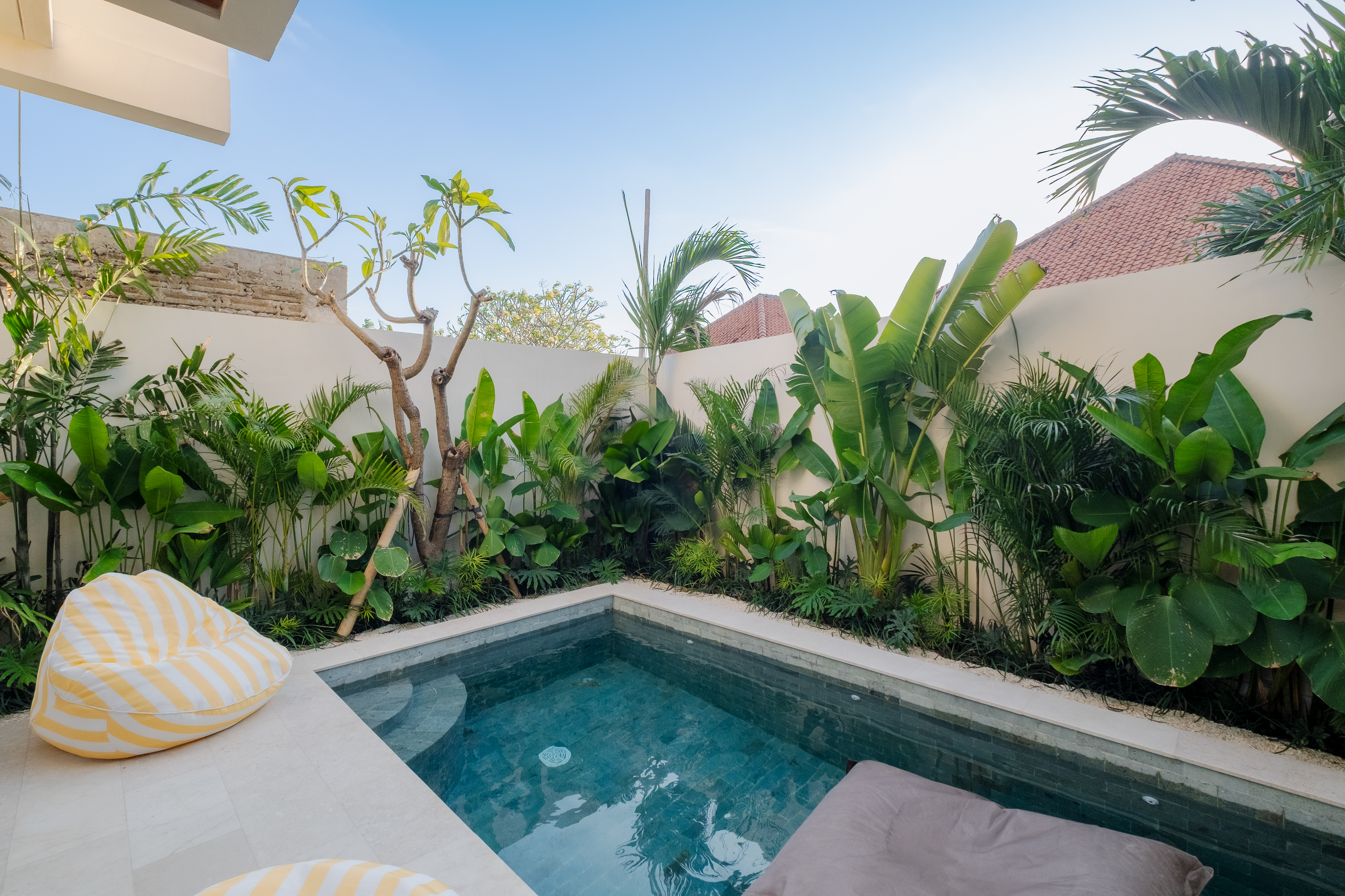 Tropical Townhouses Pererenan – 1BR Private Pool Investment Villas