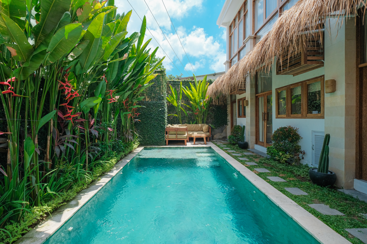 LaneHAUS Pererenan – Renovated 1BR Townhouse Investment Near Beach