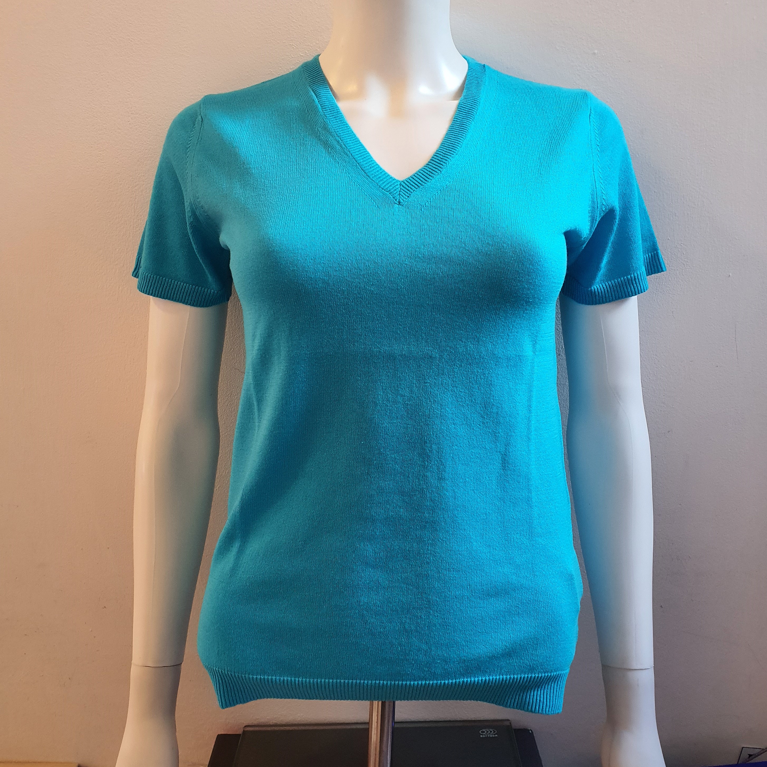Maglia donna mezza manica scollo a v puro cotone - Women short sleeves top with v-neck in pure cotton