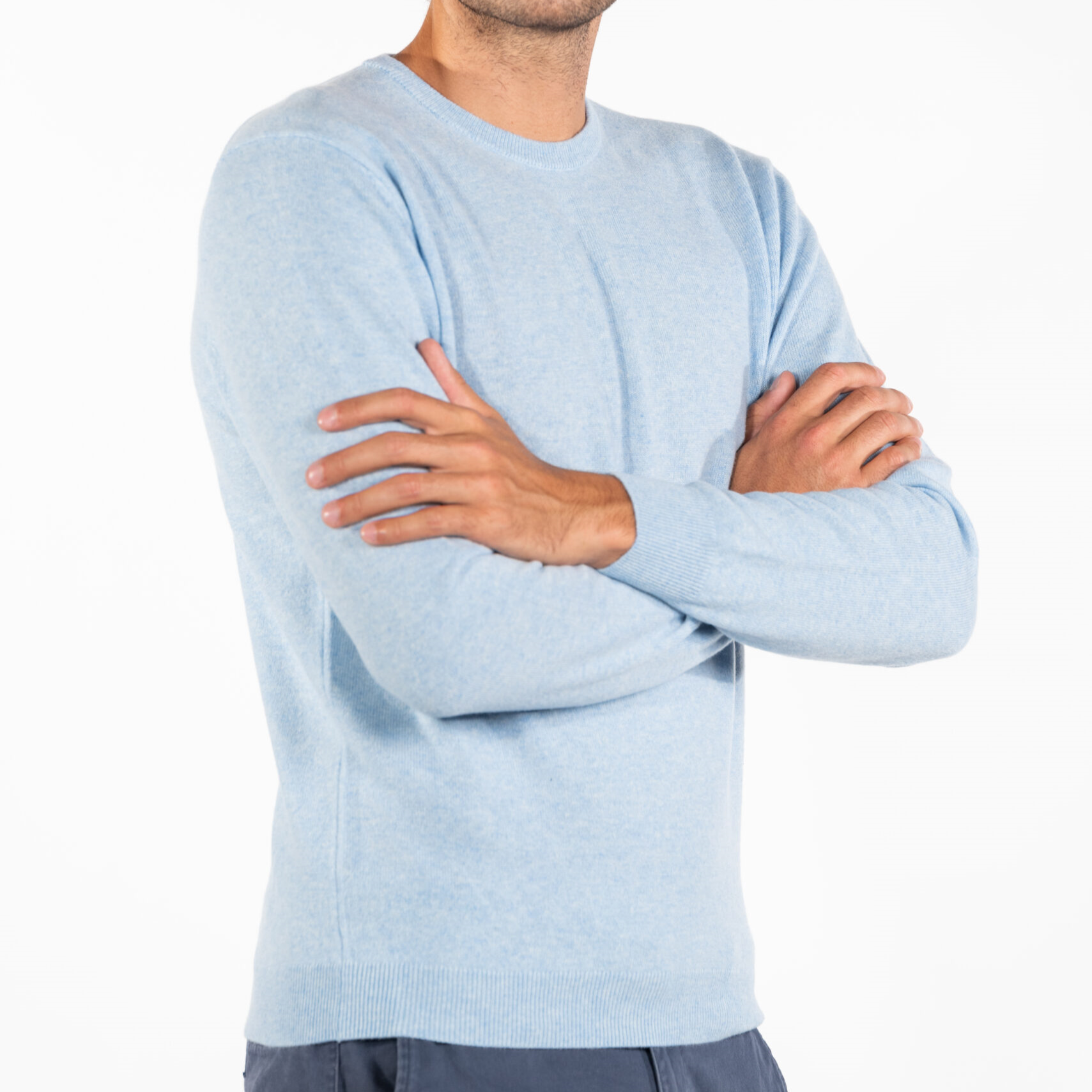 Maglia rasata girocollo uomo in 100% cashmere, 100% cashmere smooth-knit roundneck menswear jumper