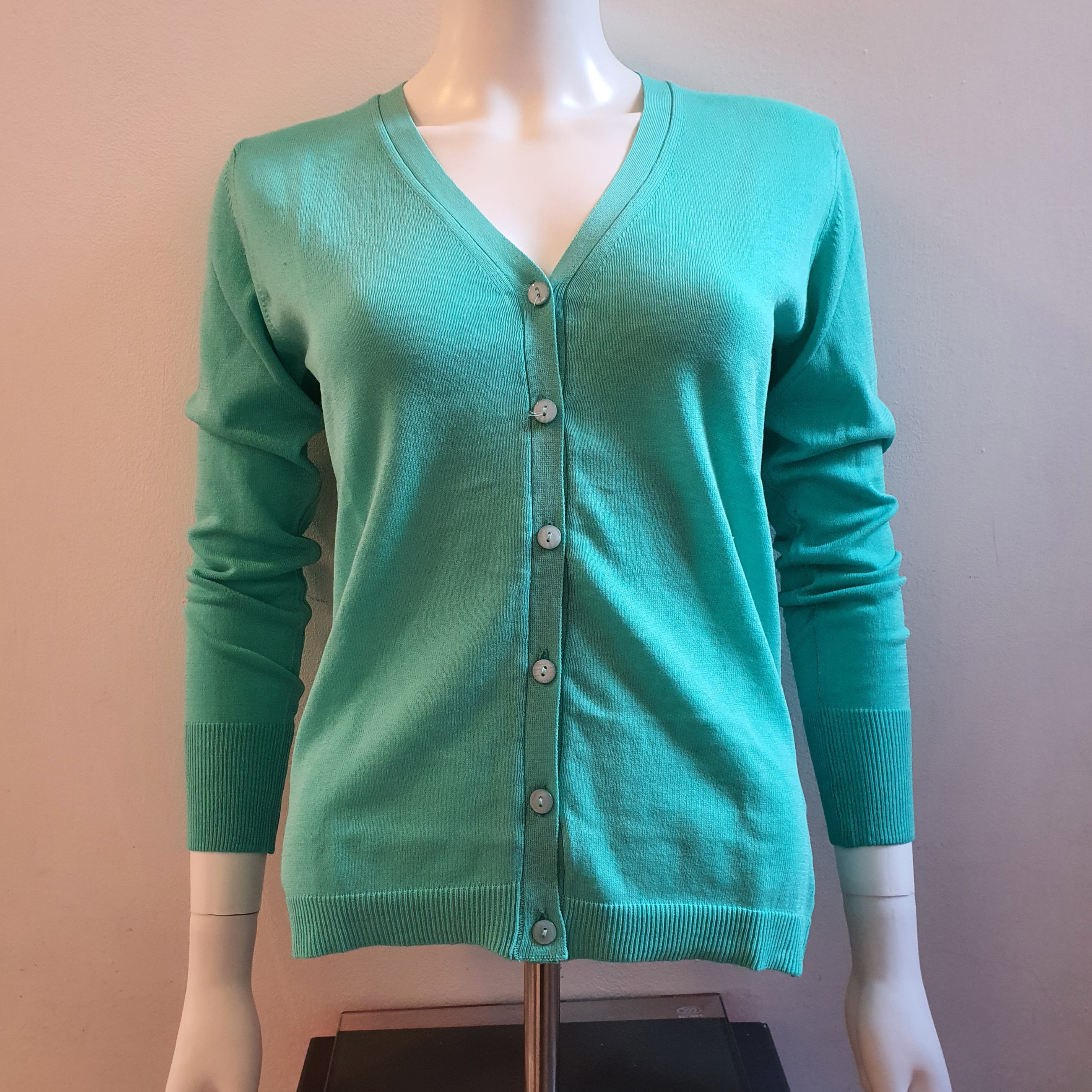 Cardigan sciallato donna in puro cotone con bottoni - Women shawl-cut cardigan in pure cotton with buttons