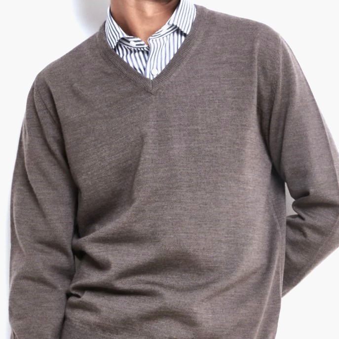 maglia unisex in 100% lana merinos extrafine Lanerossi con scollo a V, unisex 100% merinos wool extrafine Lanerossi v-neck jumper