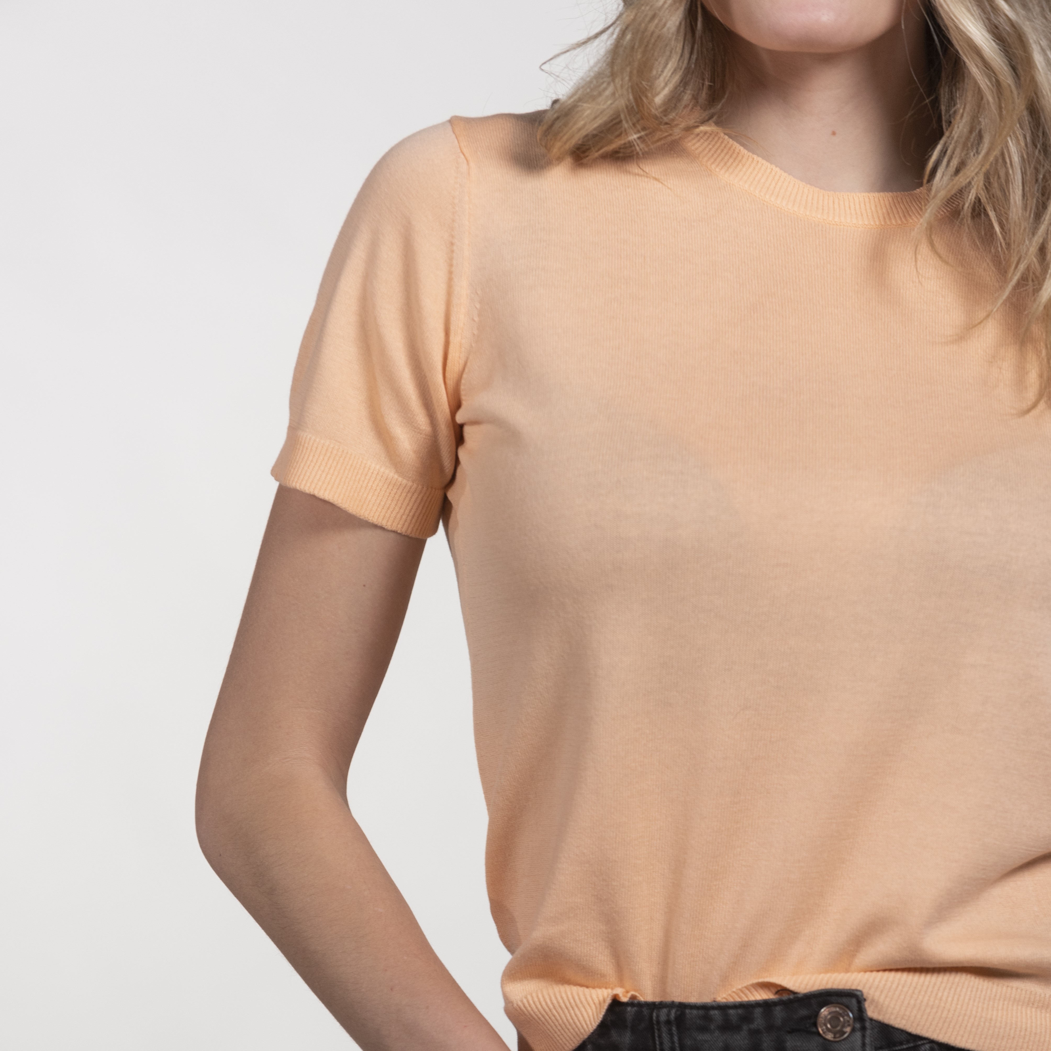 Maglia donna mezza manica girocollo puro cotone - Women short sleeves top with round neck in pure cotton