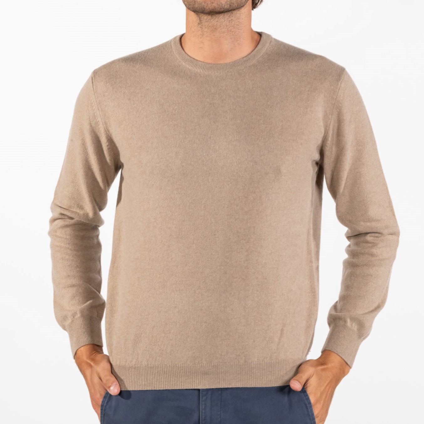 Maglia rasata girocollo uomo in 100% cashmere, 100% cashmere smooth-knit roundneck menswear jumper