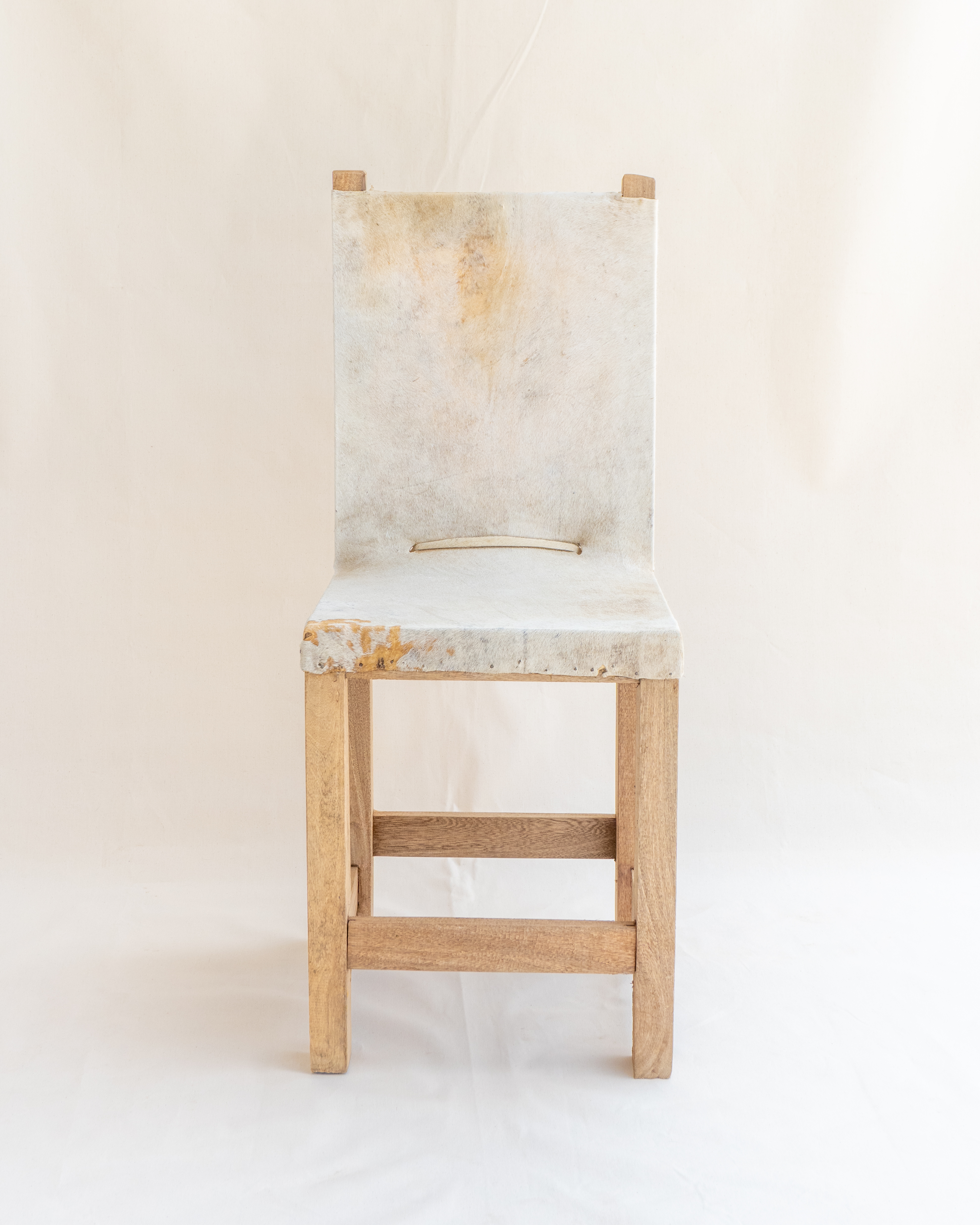 Taburete de Madera con Espaldar