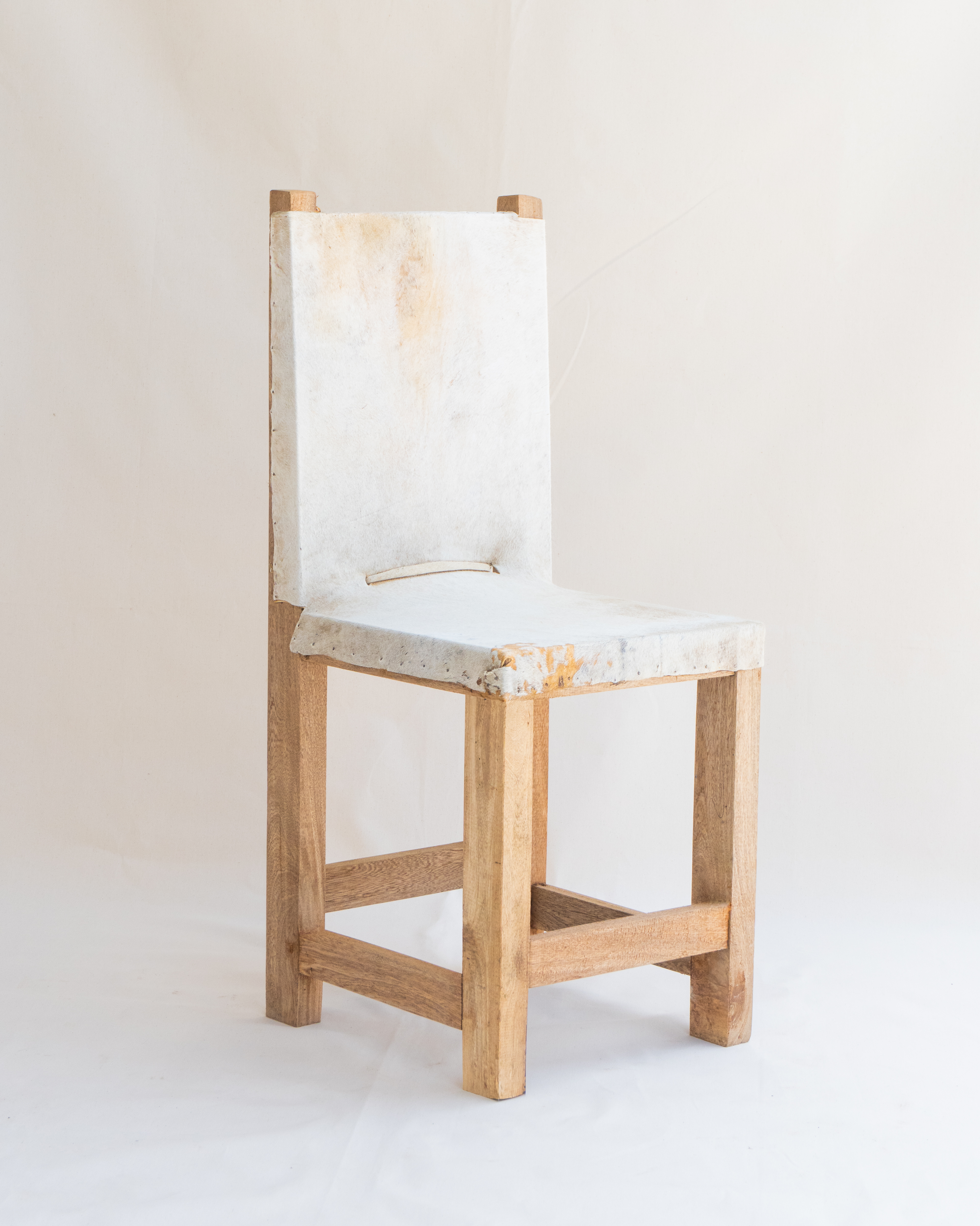 Taburete de Madera con Espaldar