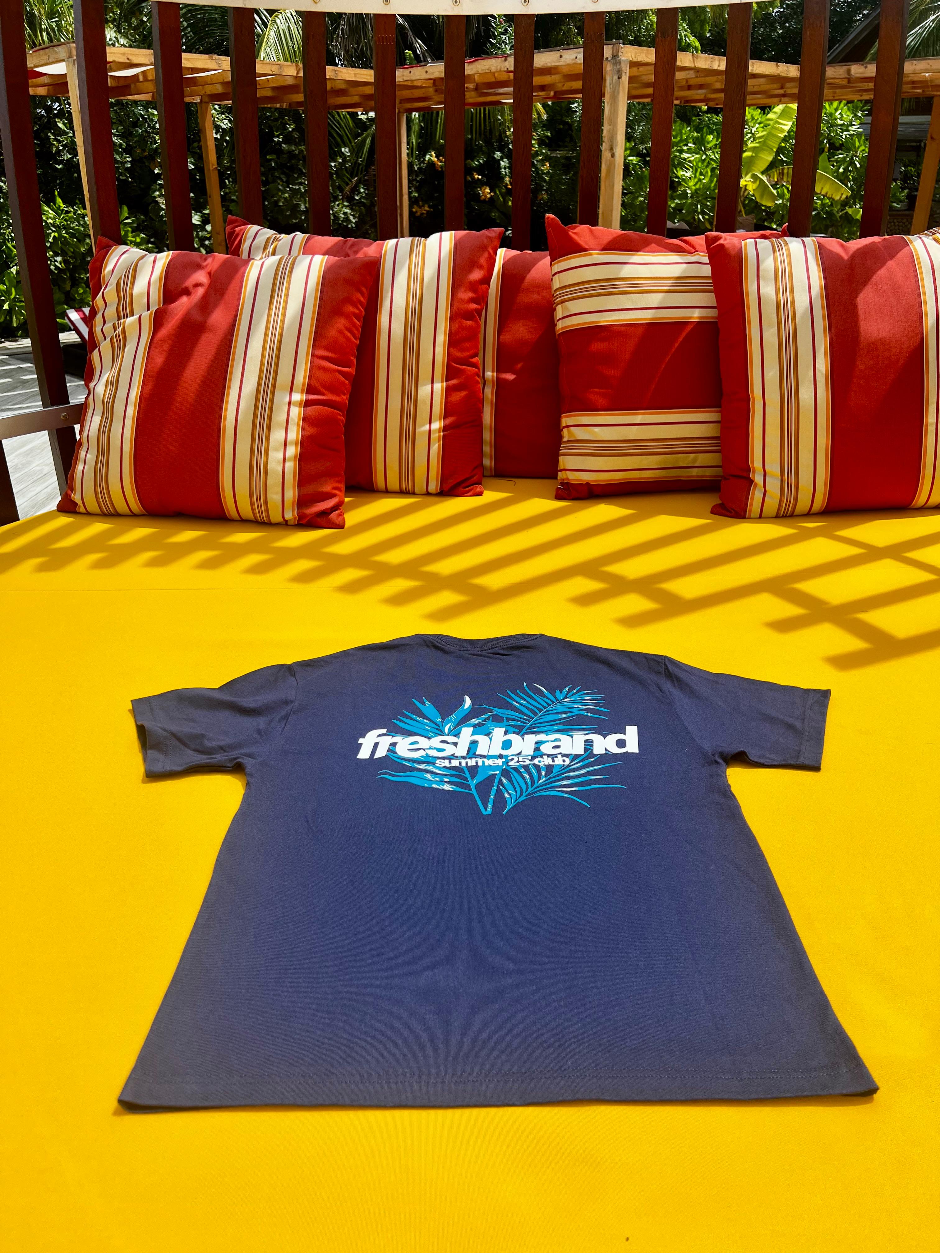 Camiseta fresh palms