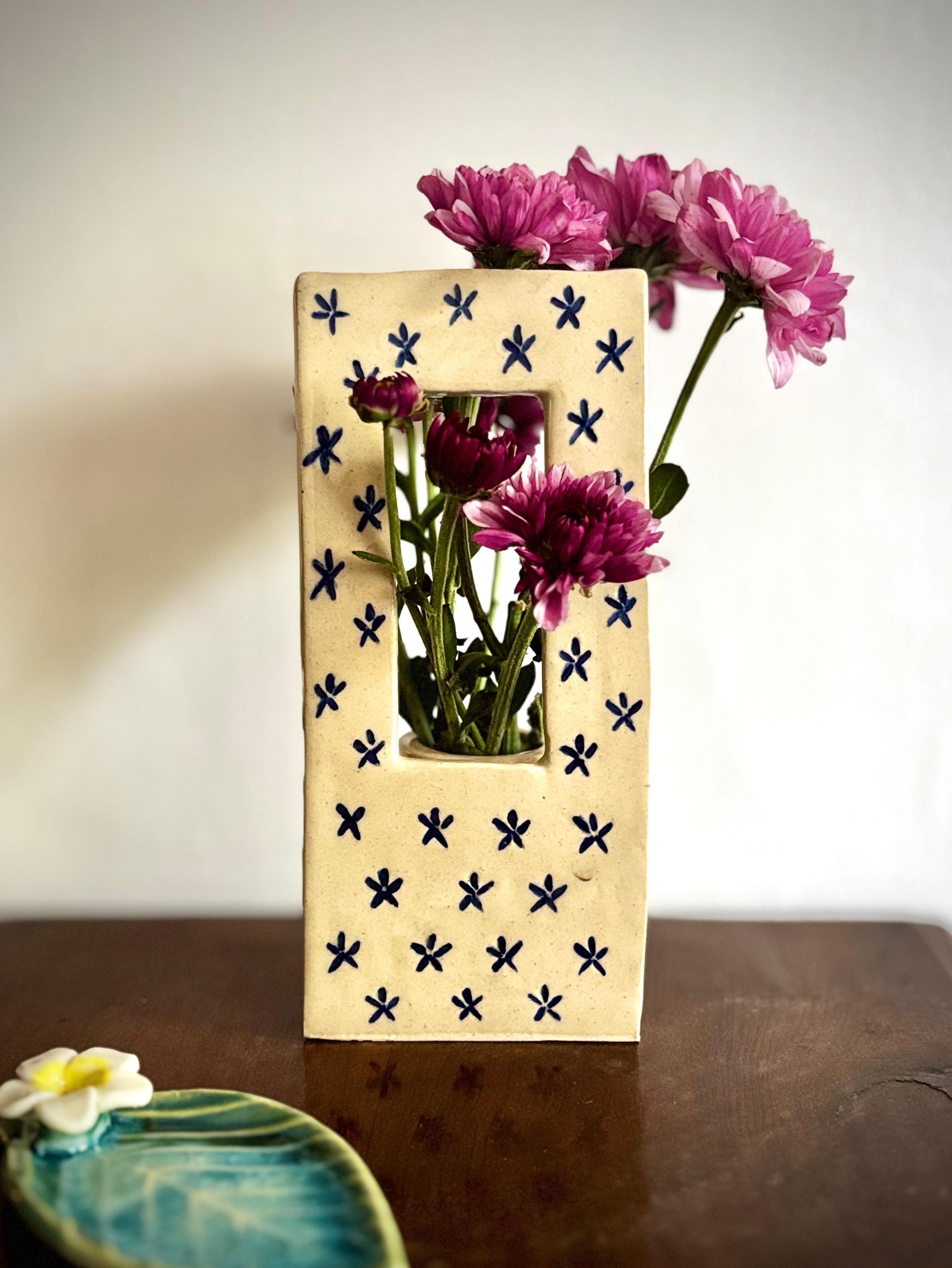 Indigo Bloom Frame Vase