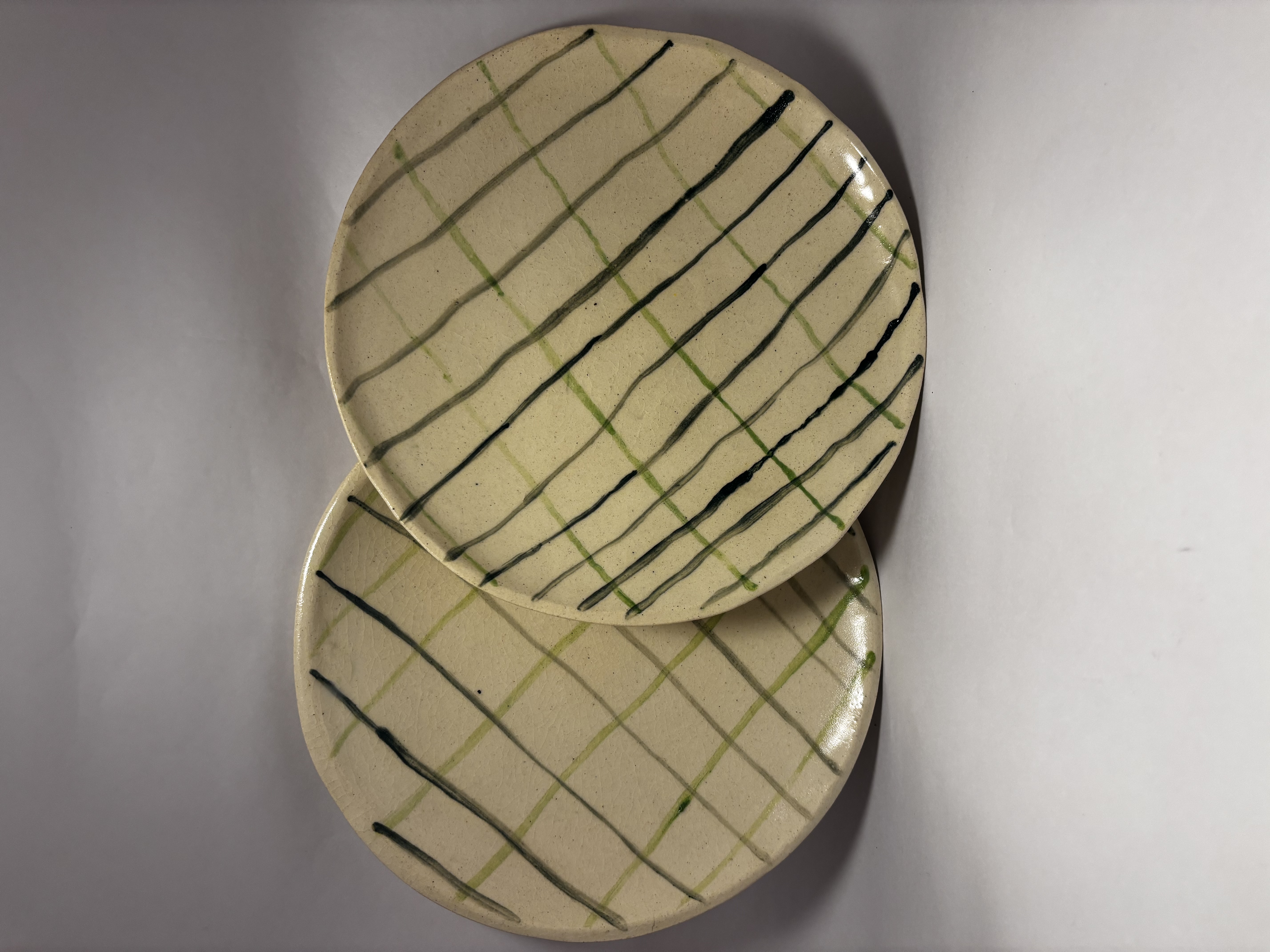 Meadow Ghingham Plates