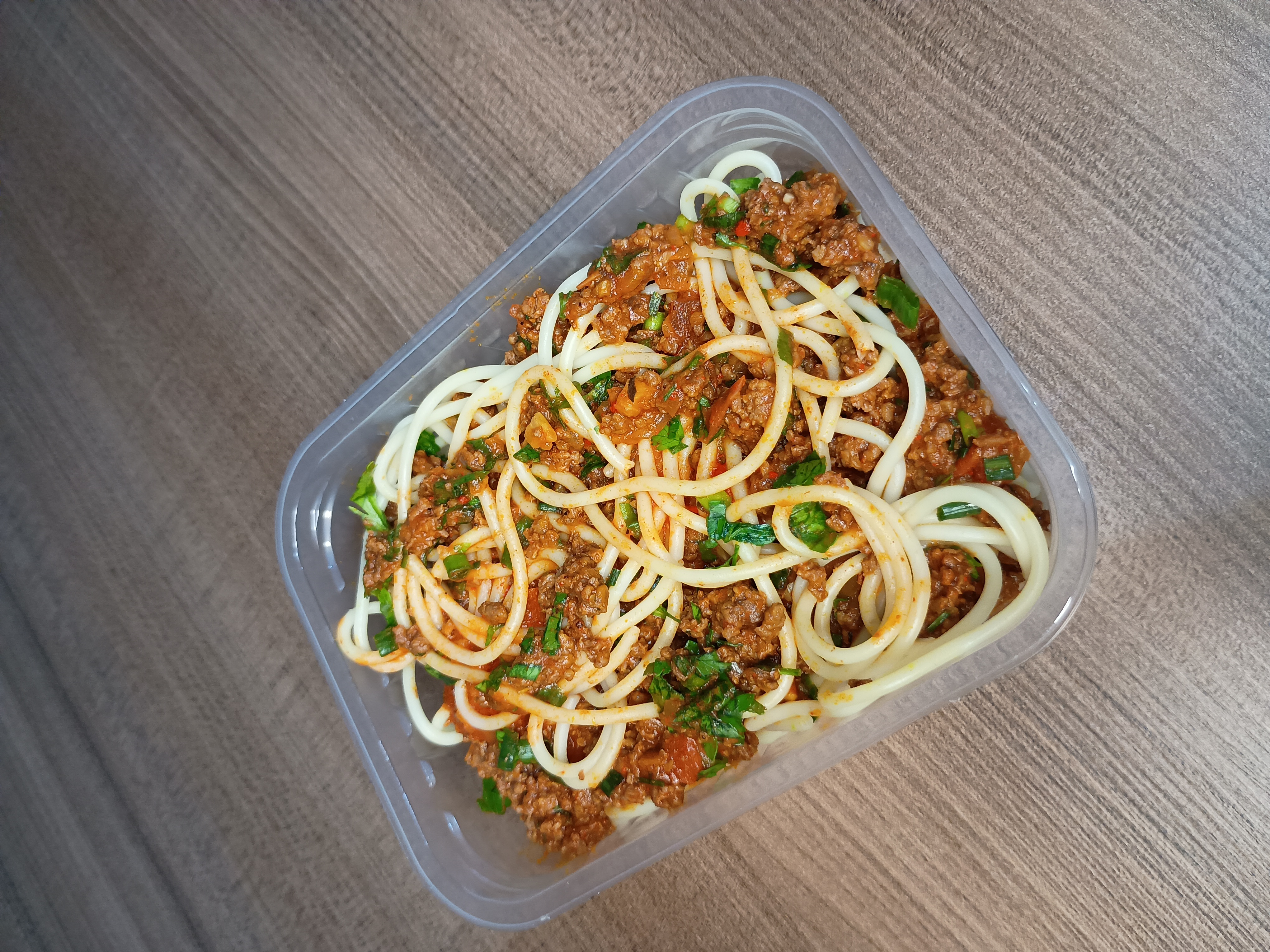Macarrão Integral à Bolonhesa