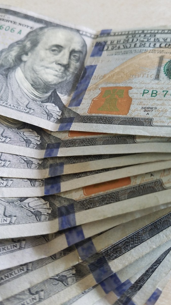 DOLLARS 1000$ USD IN 100$ Bills