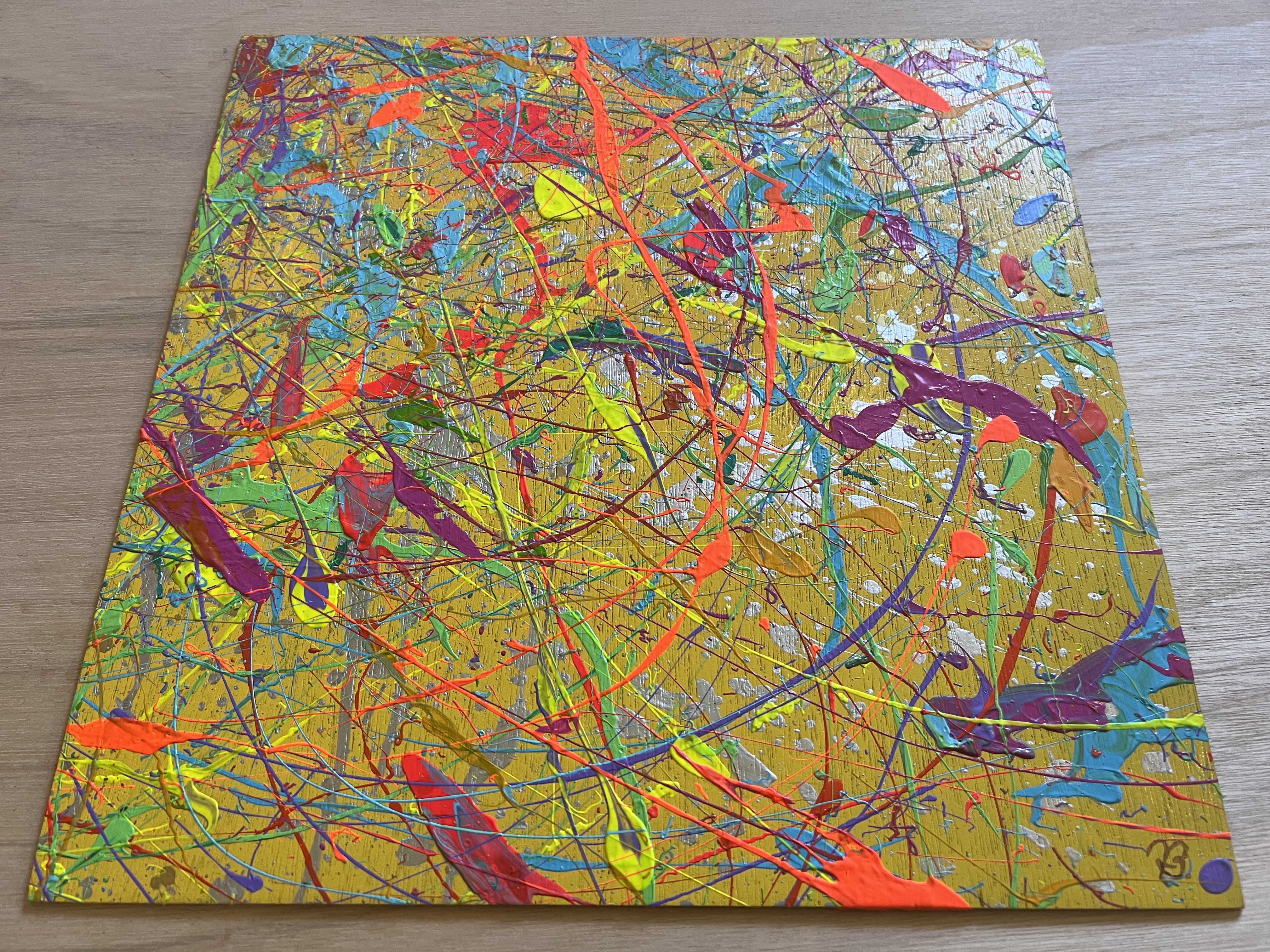 50k+ Series - BENJIMAS LIT POLY CHROMATIC - 15.006