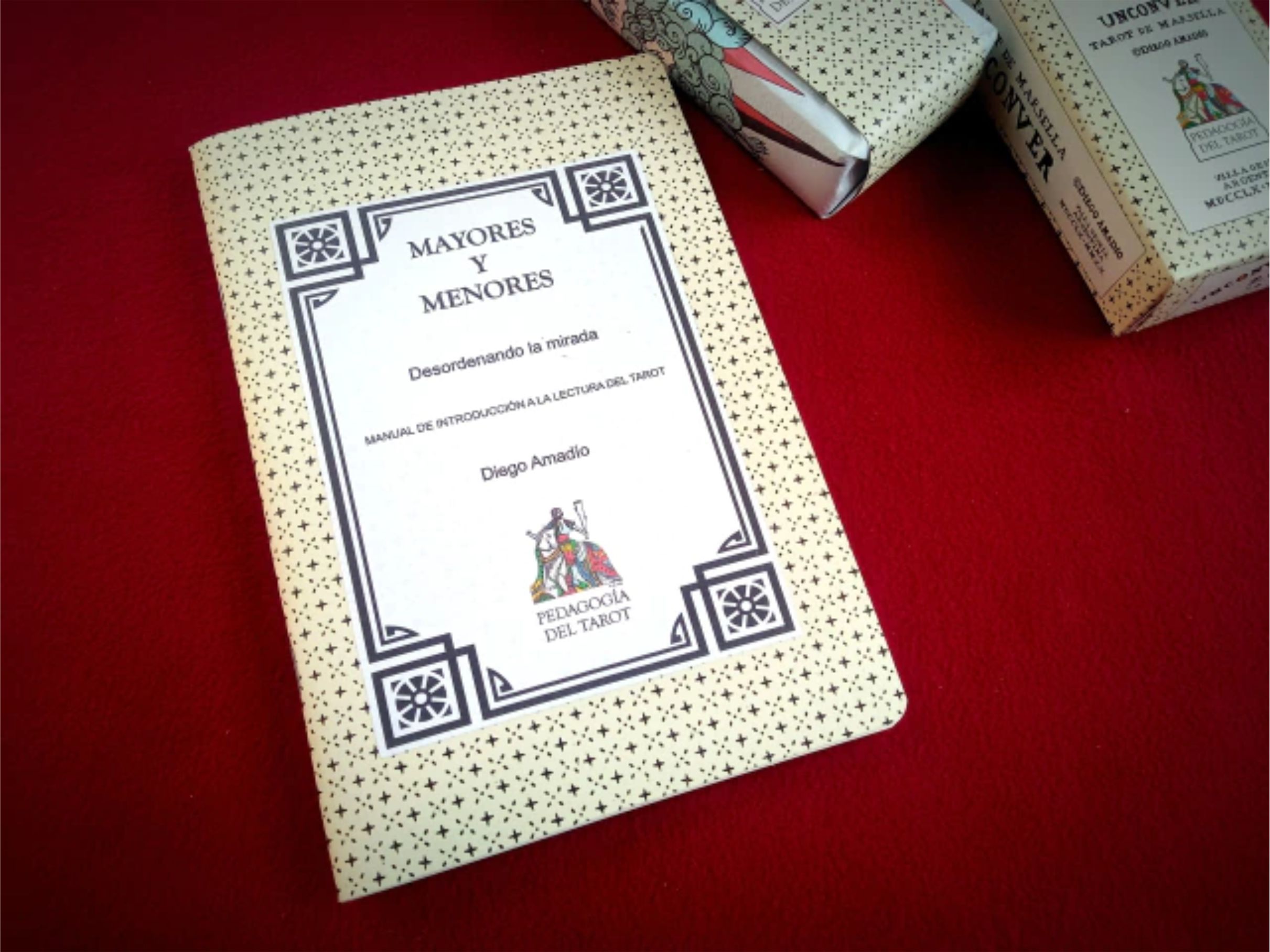 Cartas de Tarot UnNoblet. Mazo completo