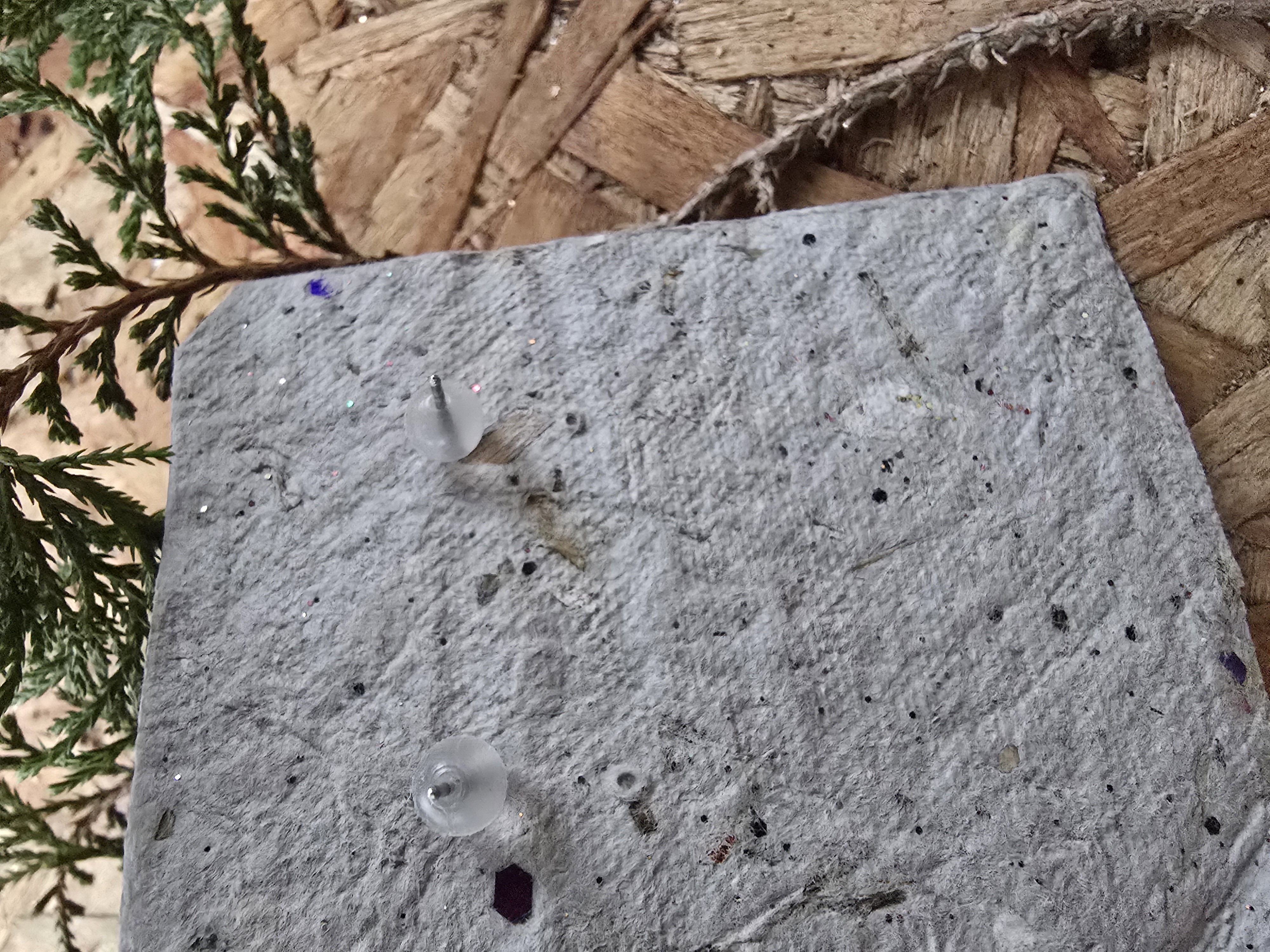 Queen Anne’s Lace Snowman Stud Earrings