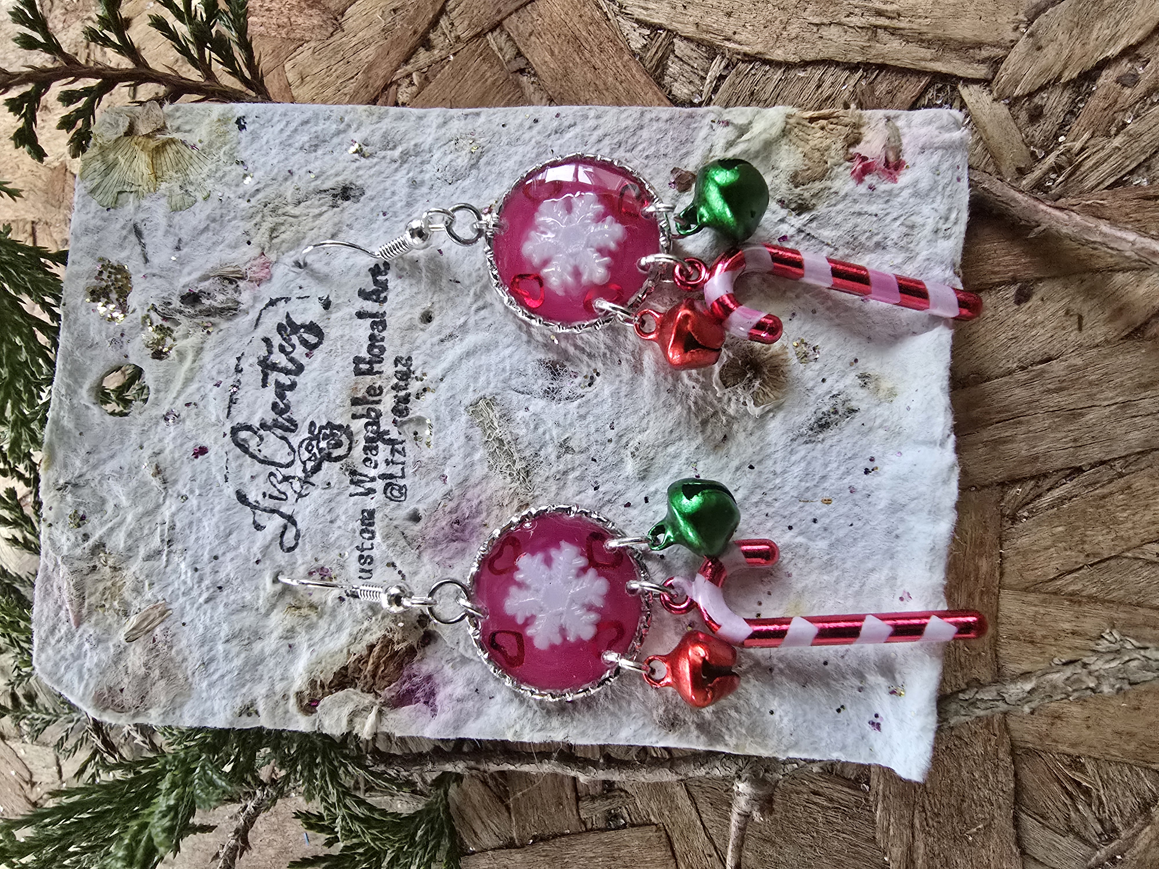 Jingle All the Way – Candy Cane & Snowflake Earrings