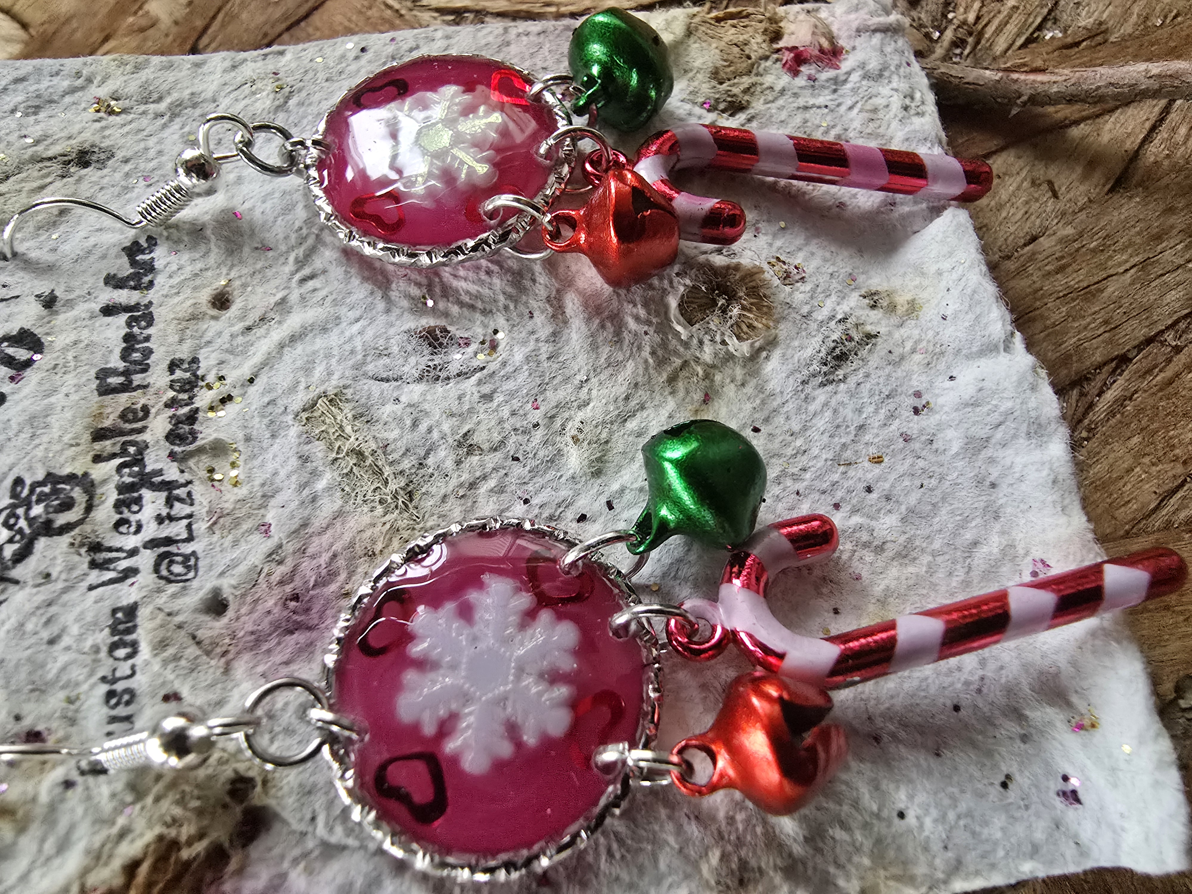 Jingle All the Way – Candy Cane & Snowflake Earrings