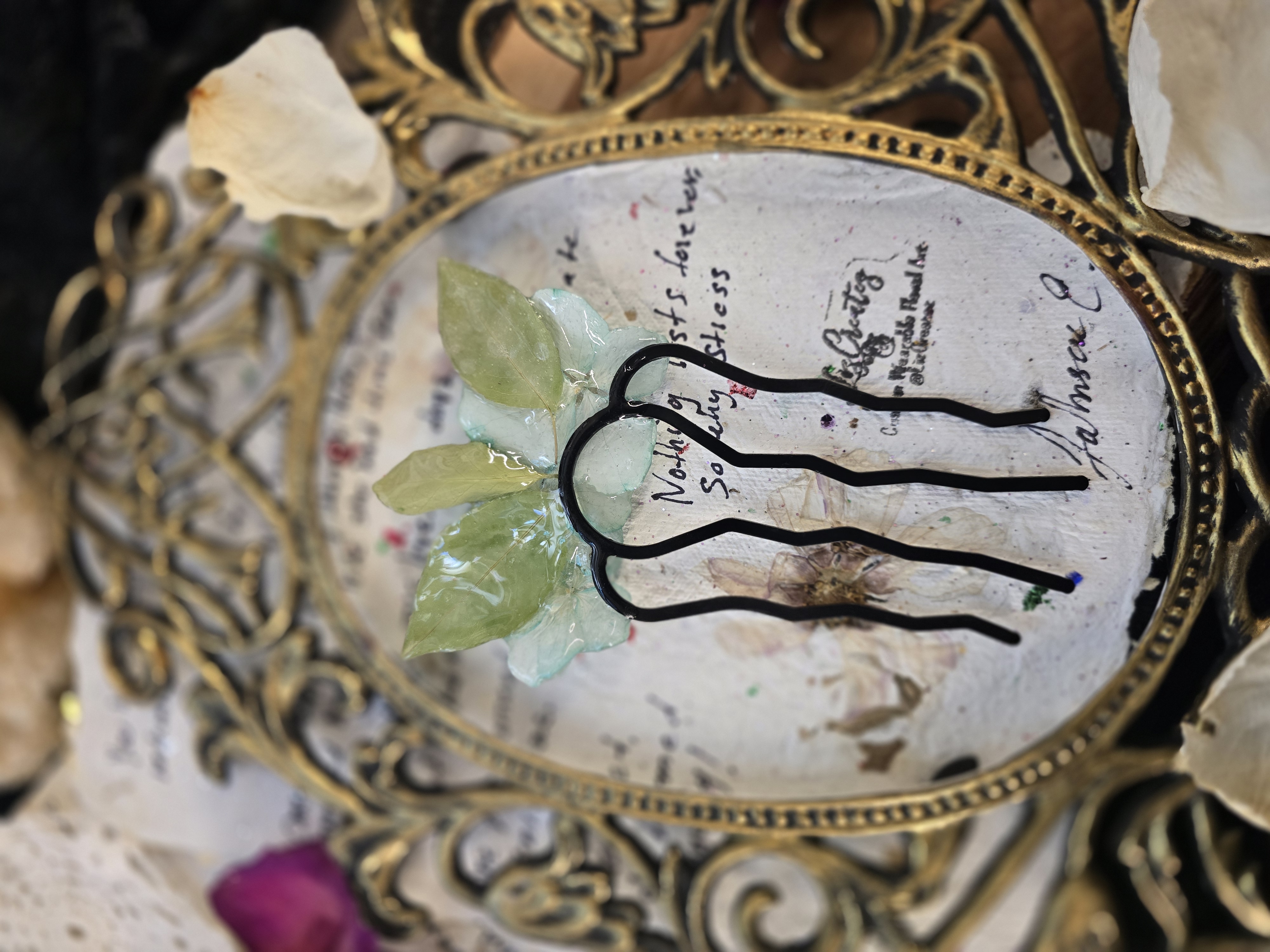 Teal Green Hydrangea Hair Pin – Pearl Accents & Real Leaves