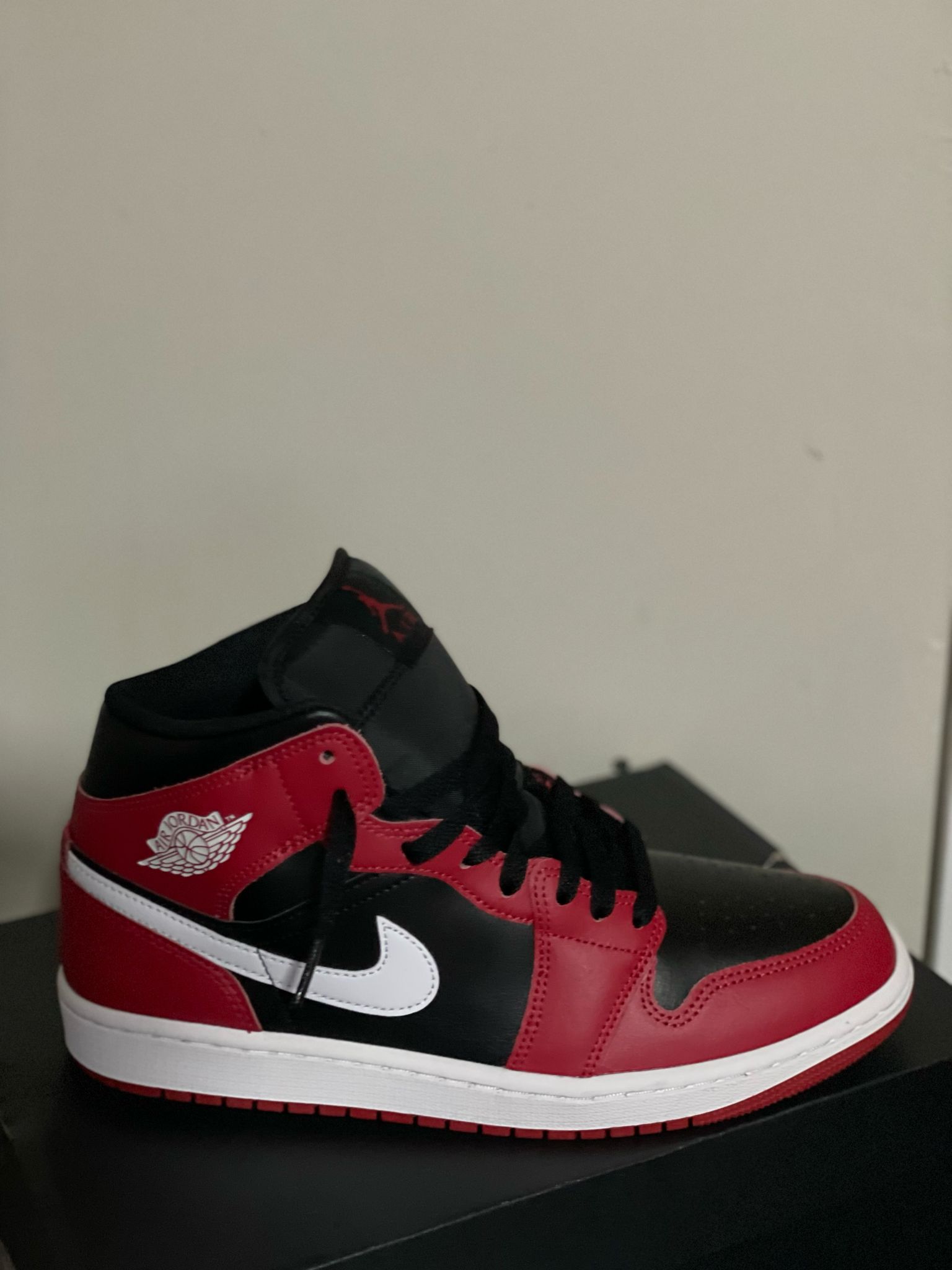 Chaussure montante GUESS