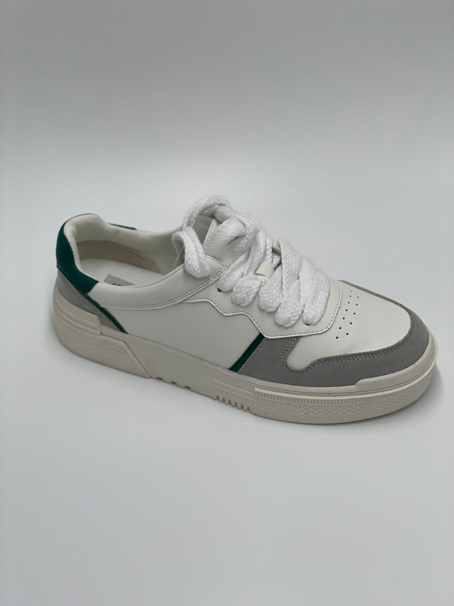 Baskets blanches pour homme