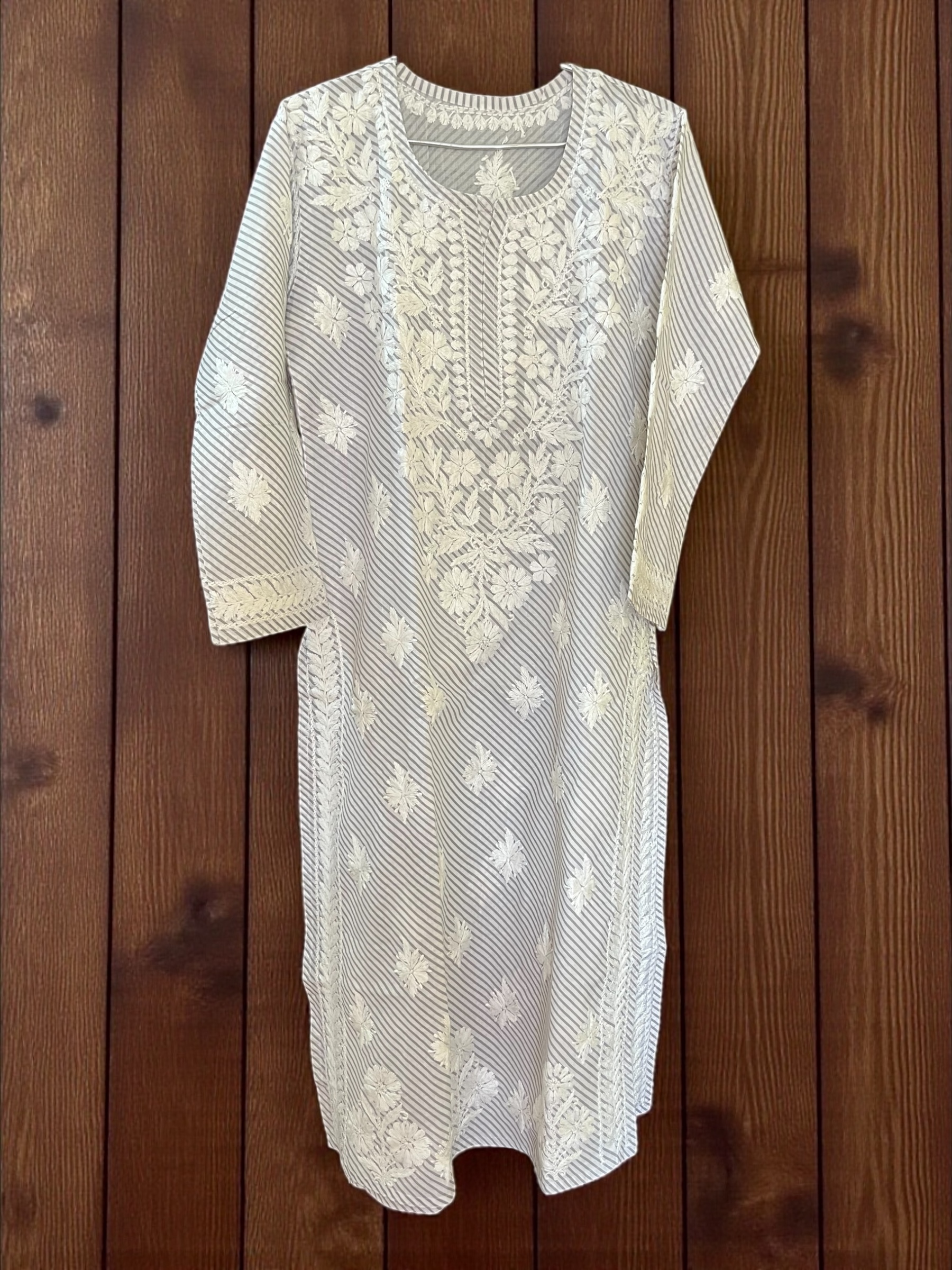 Embroidered Cotton Kurta Set Lucknowi Embroidery 