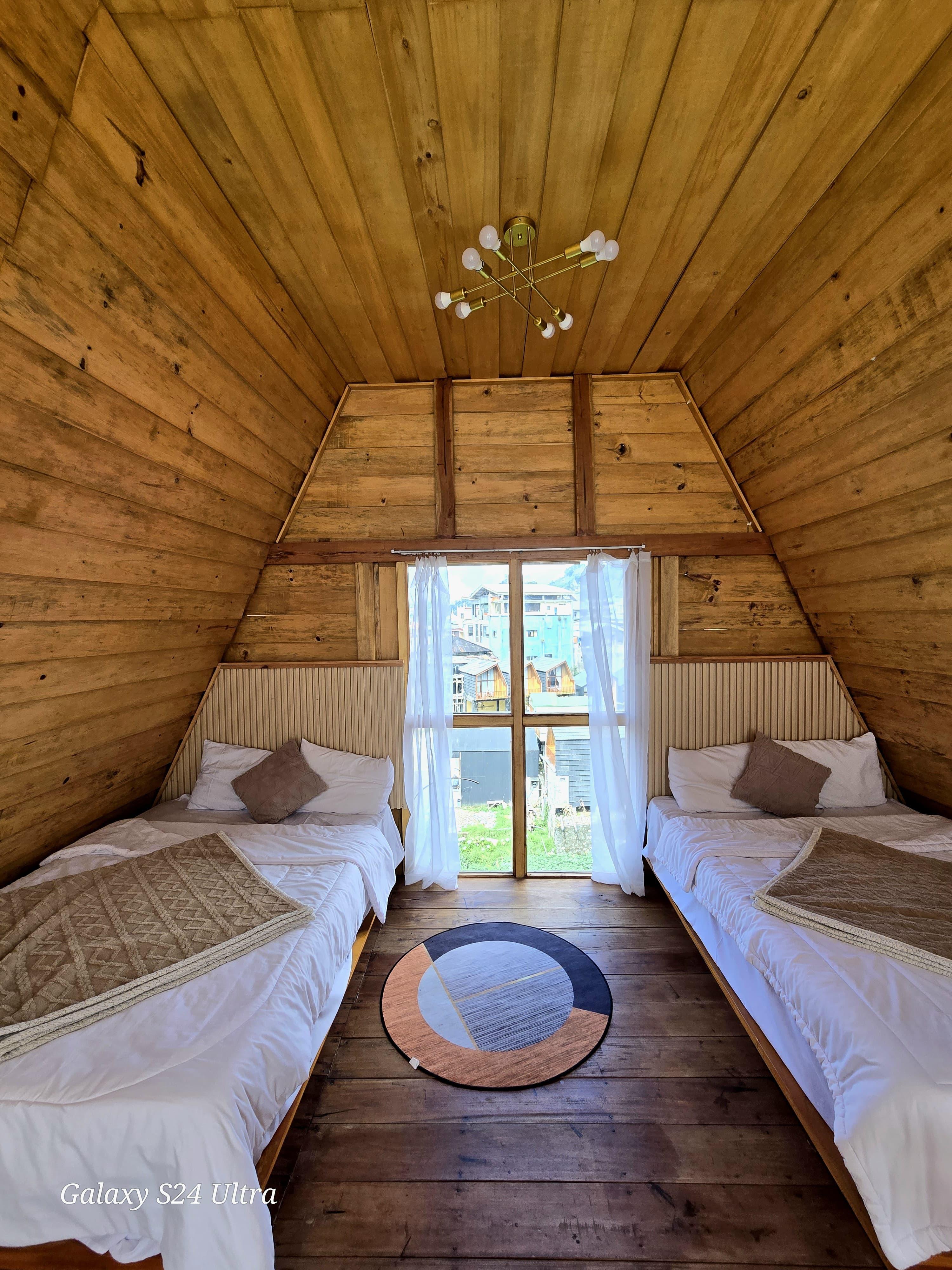 Cabin RAT House