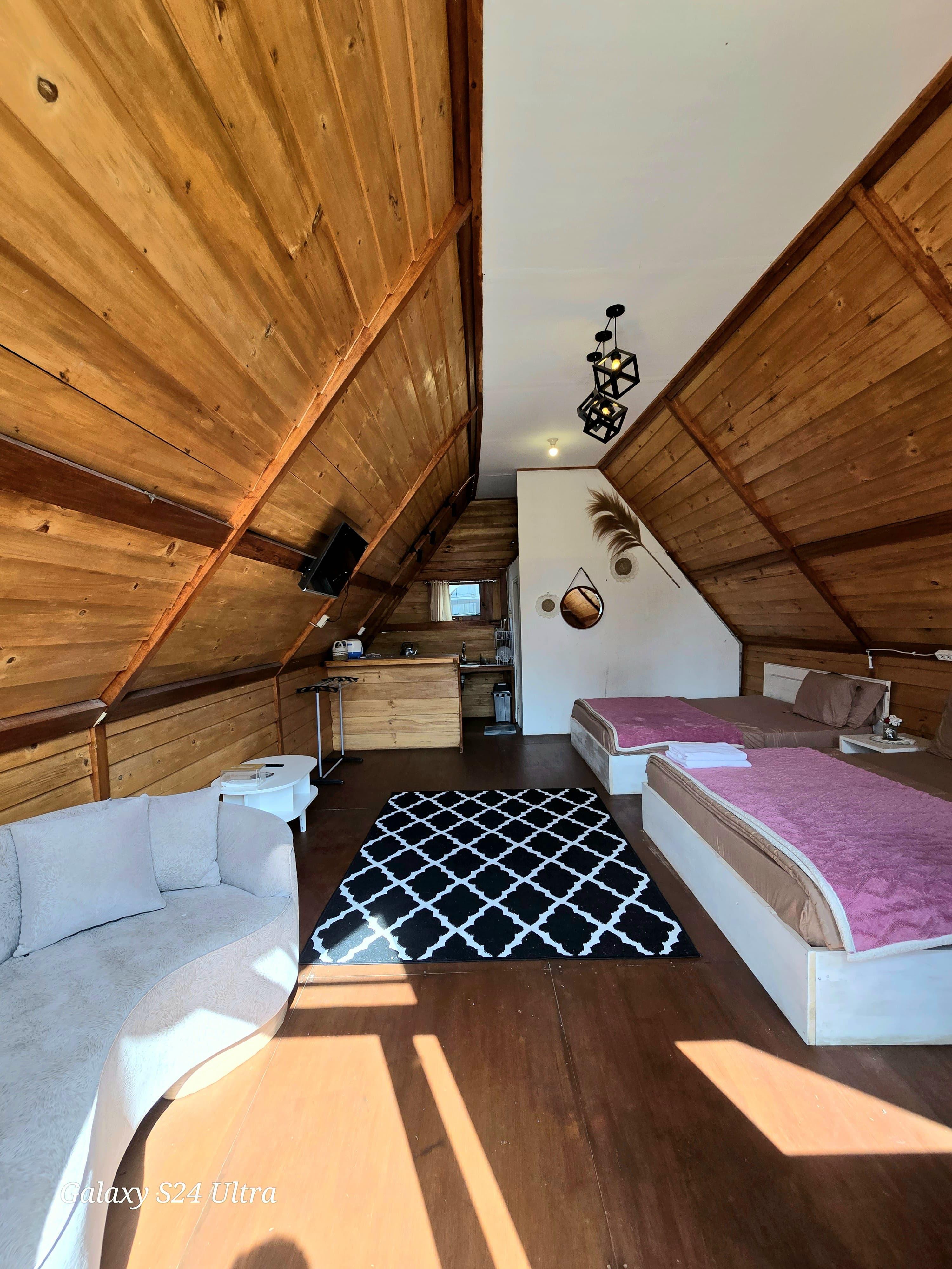 Cabin To 2