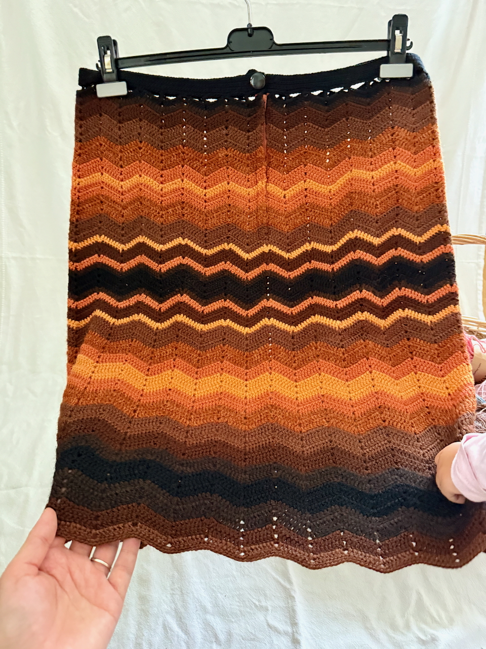 Nertas rudeninis sijonas