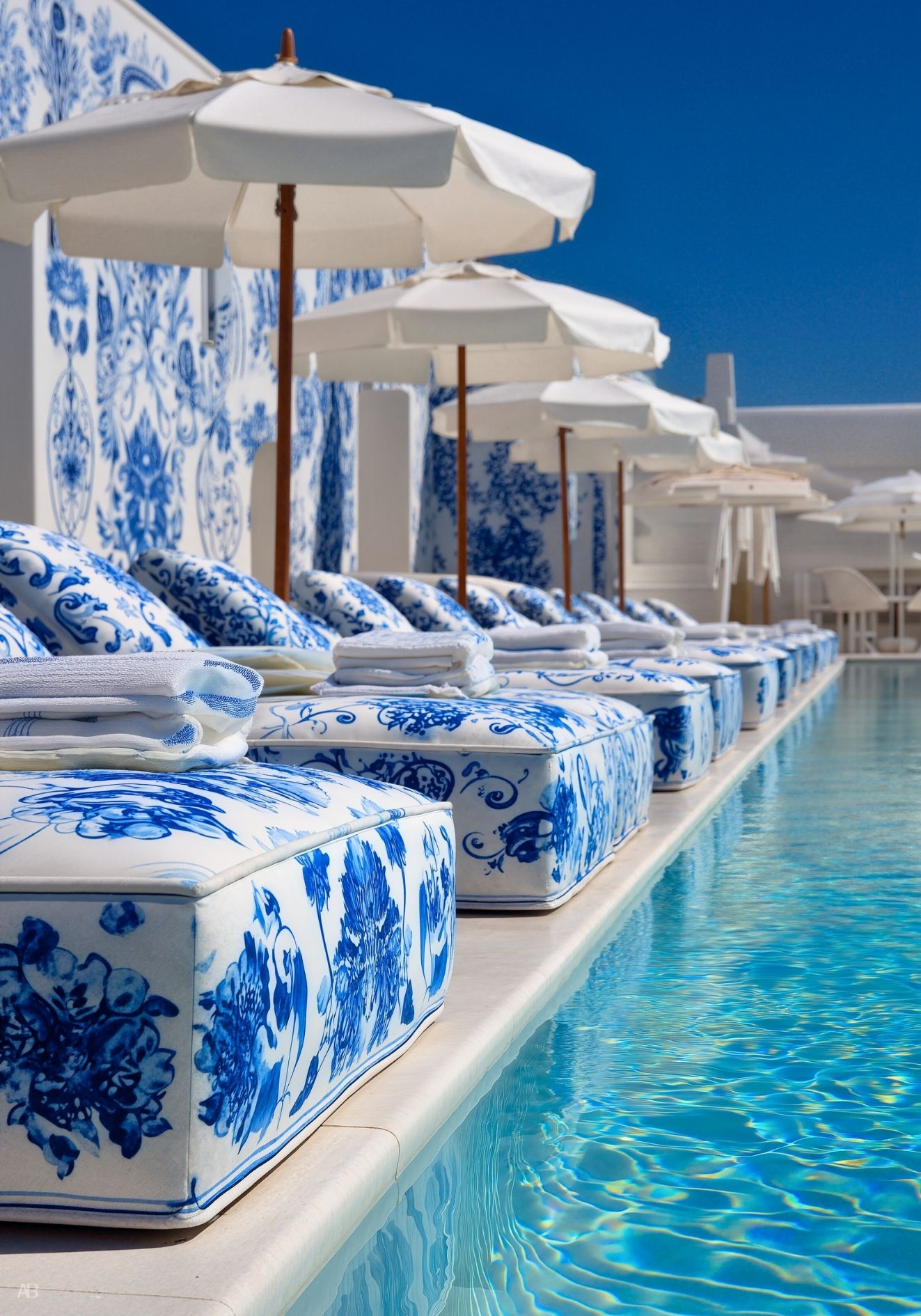 Bleu Riviera