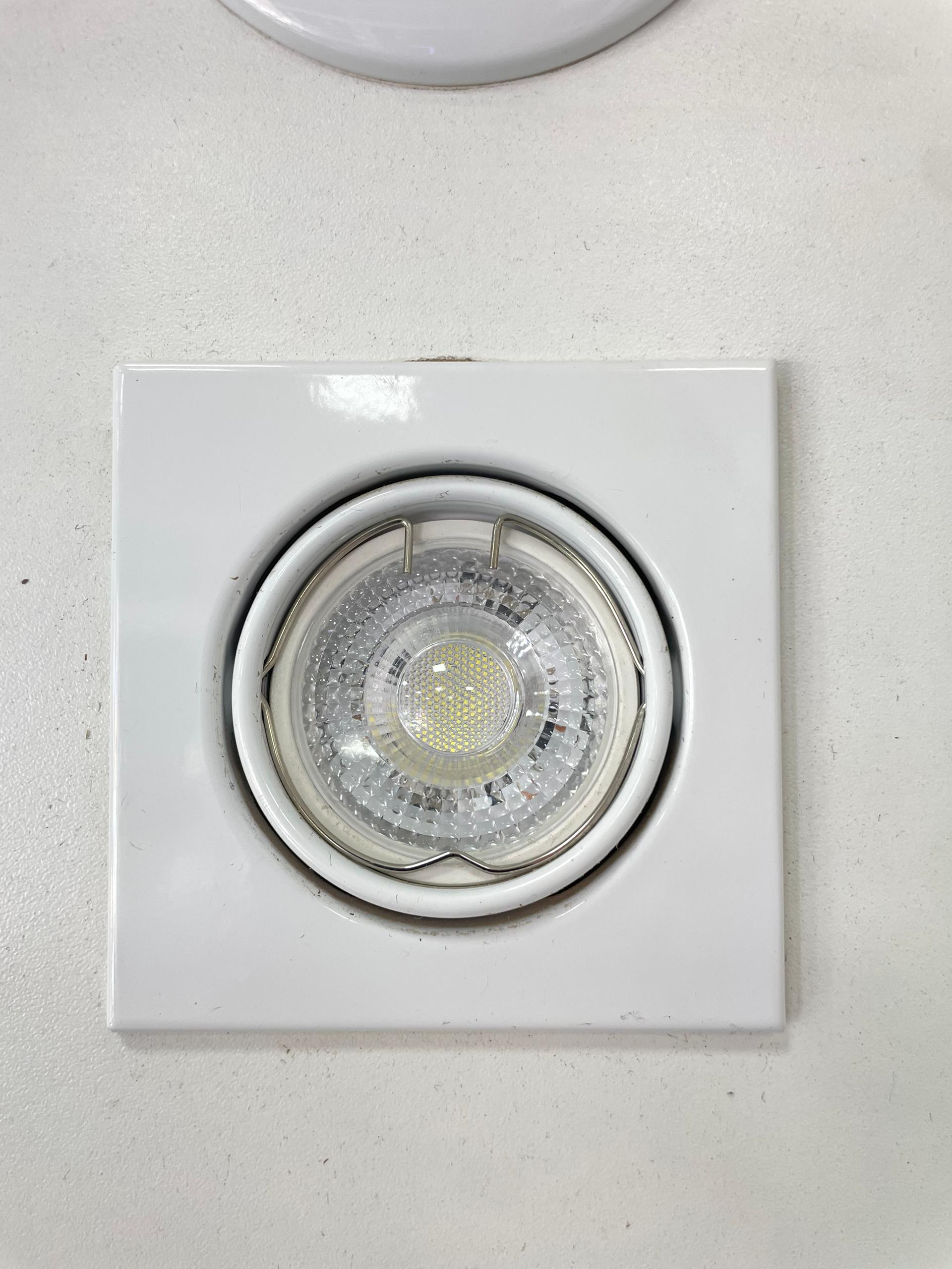 502WH- RECESSED LED DOWNLIGHT
