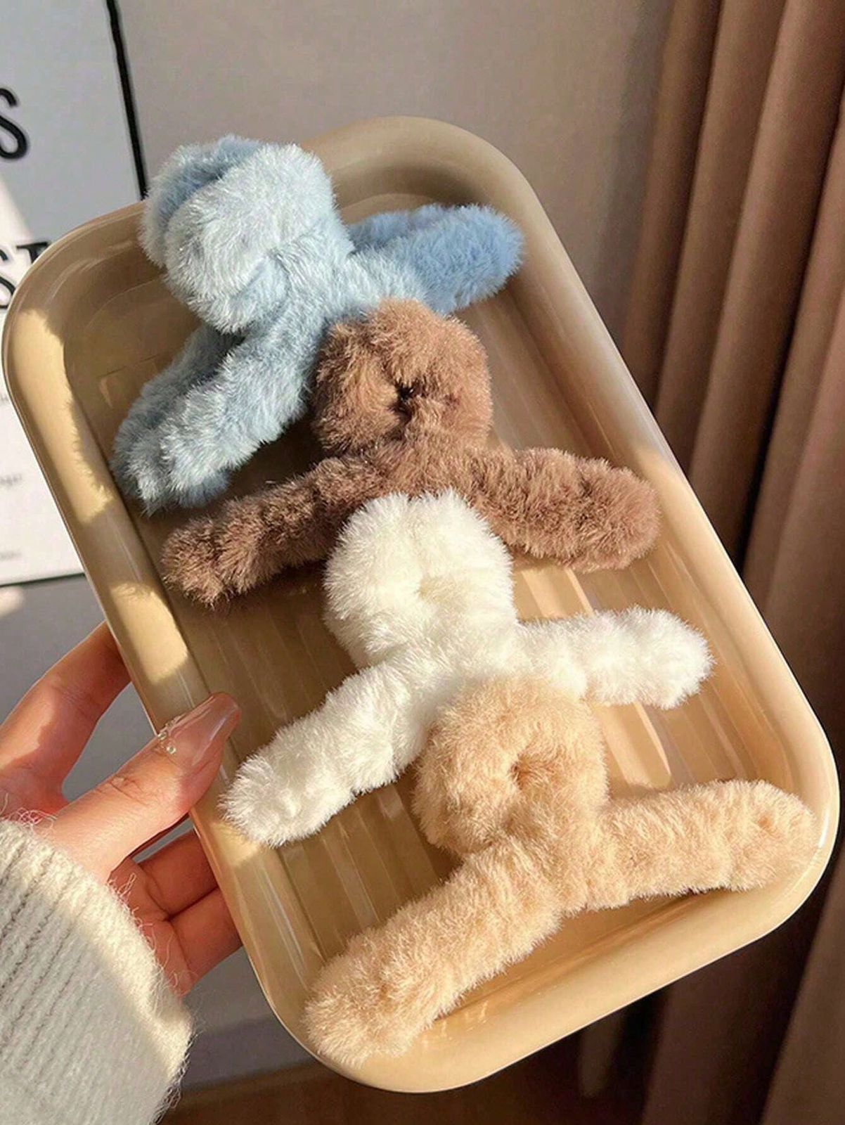 Korean Fur claw clip