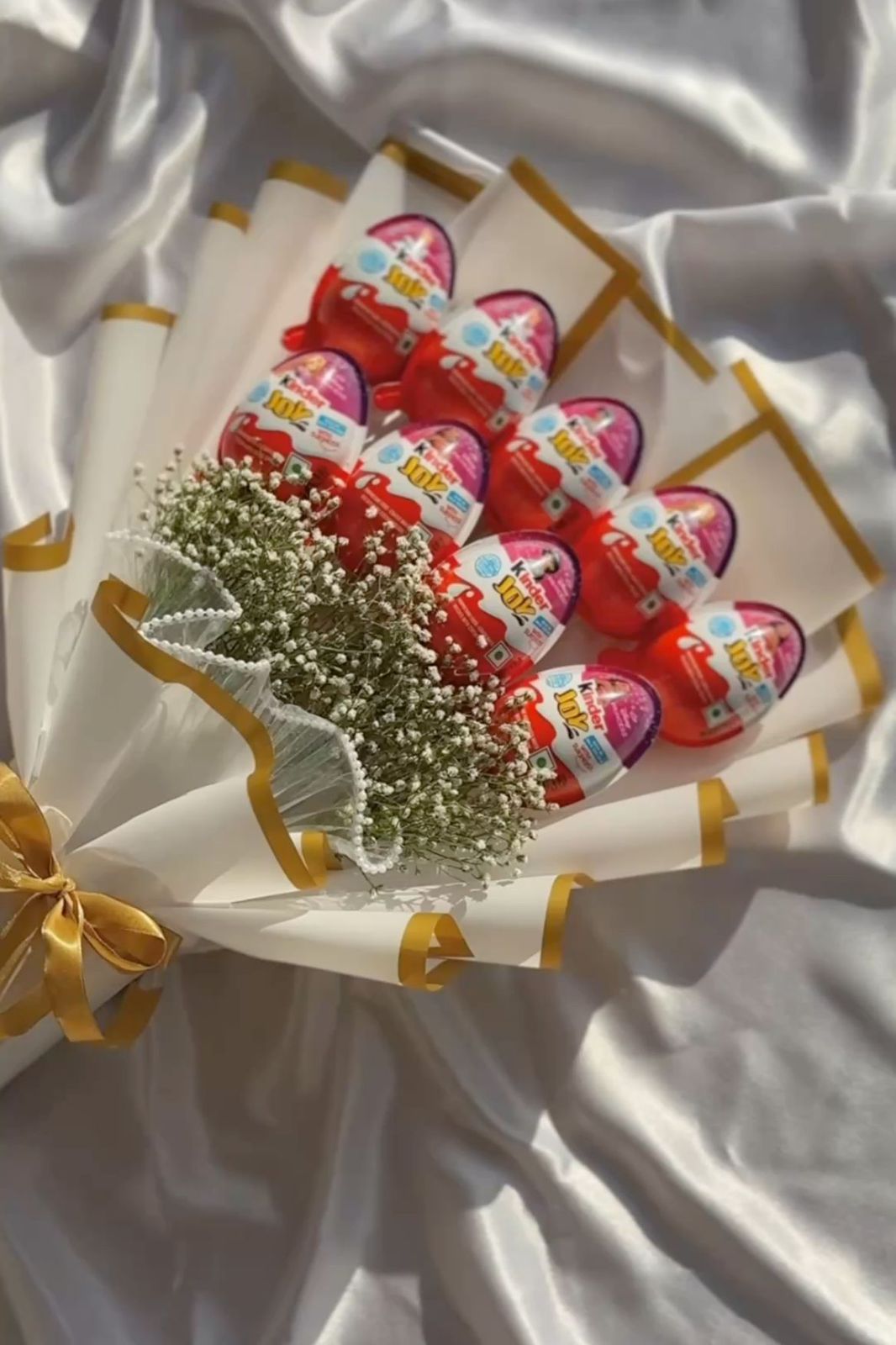 kinder joy bouquet