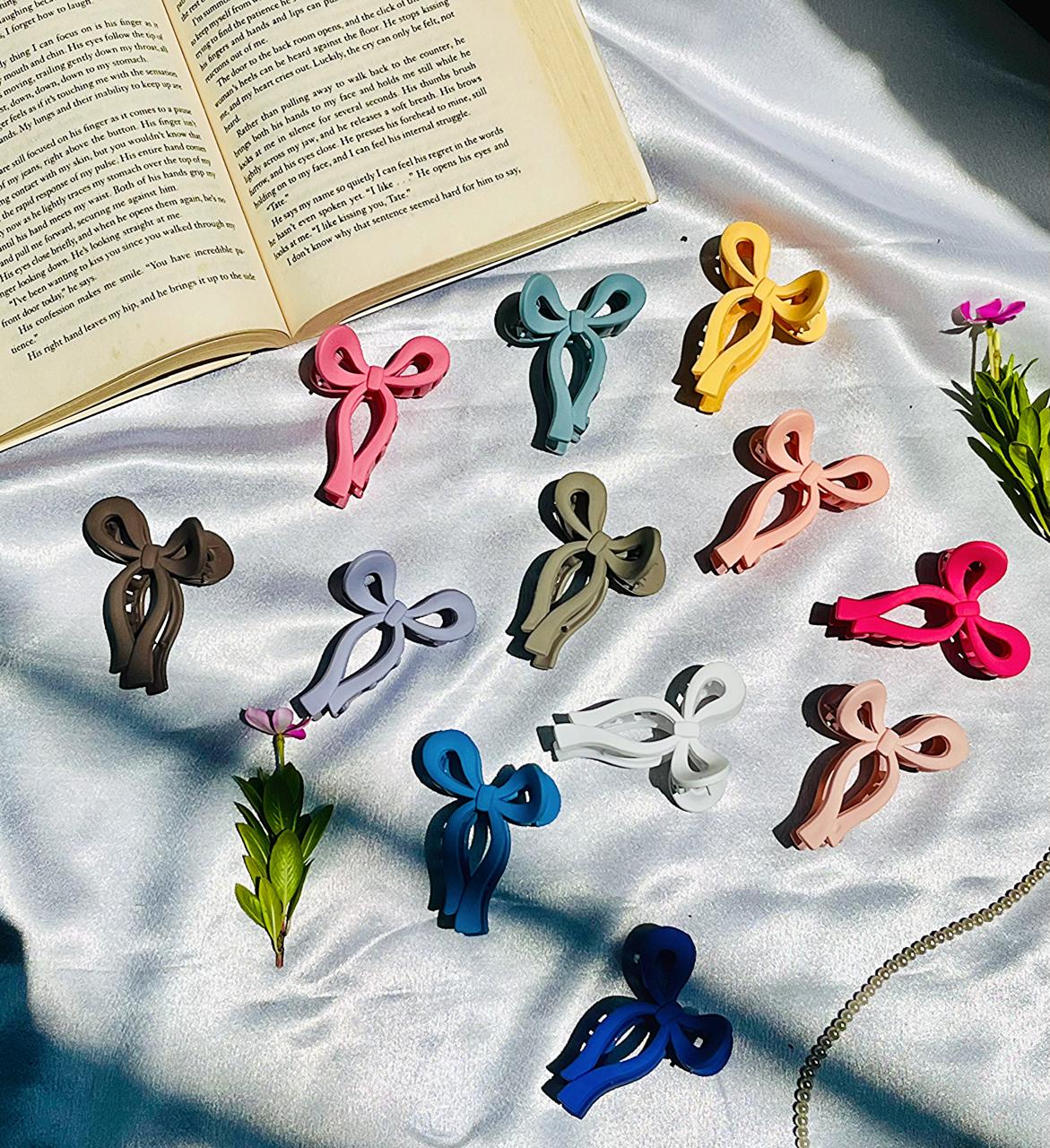 Pookie Bow Matt Claw Clip