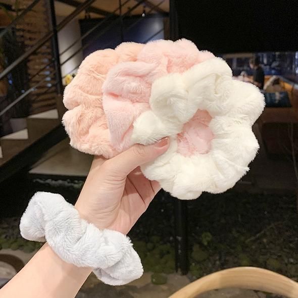 Marshmallows Fur Scrunchies