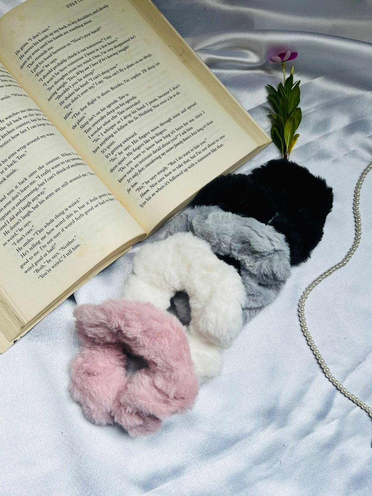 Marshmallows Fur Scrunchies