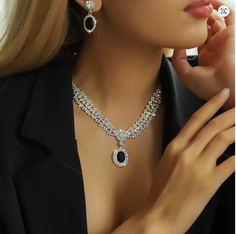 Conjunto de joyería elegante