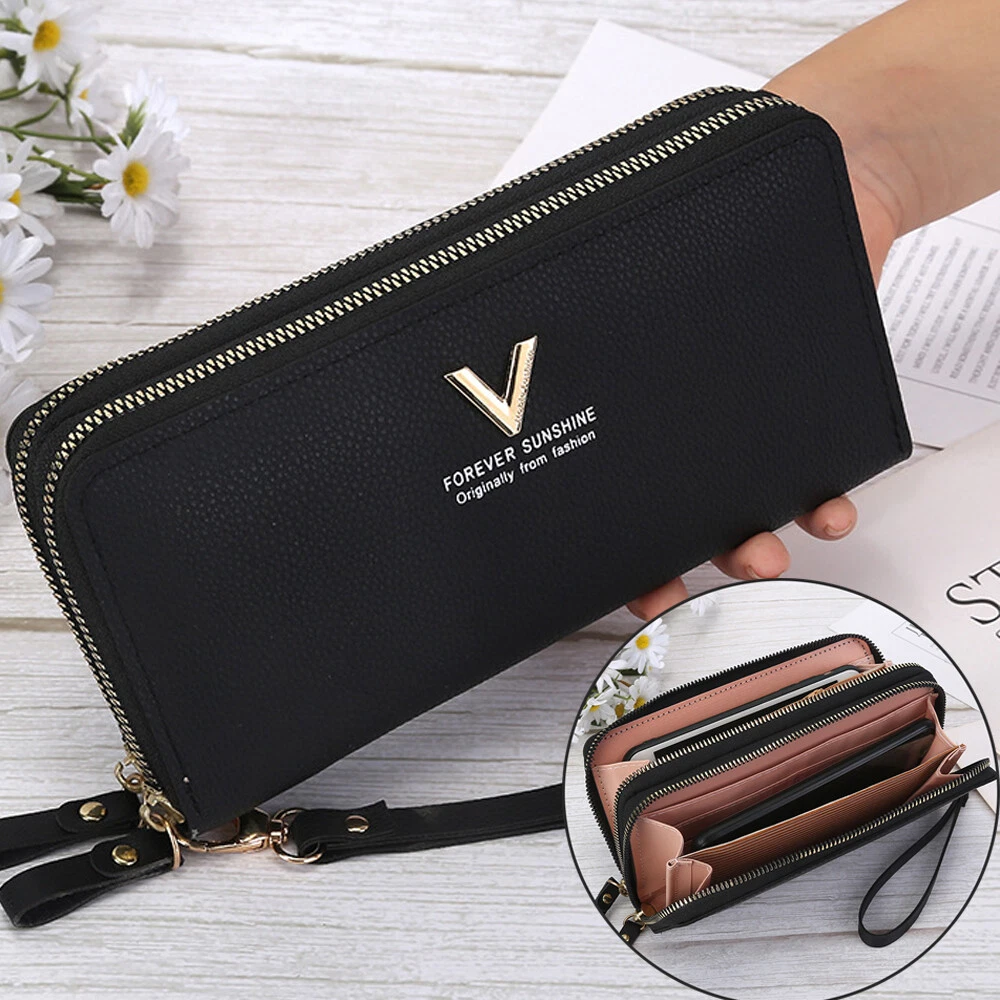 Cartera de mano negra