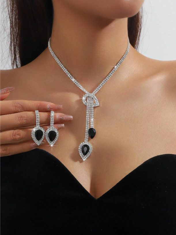 Conjunto de joyería elegante