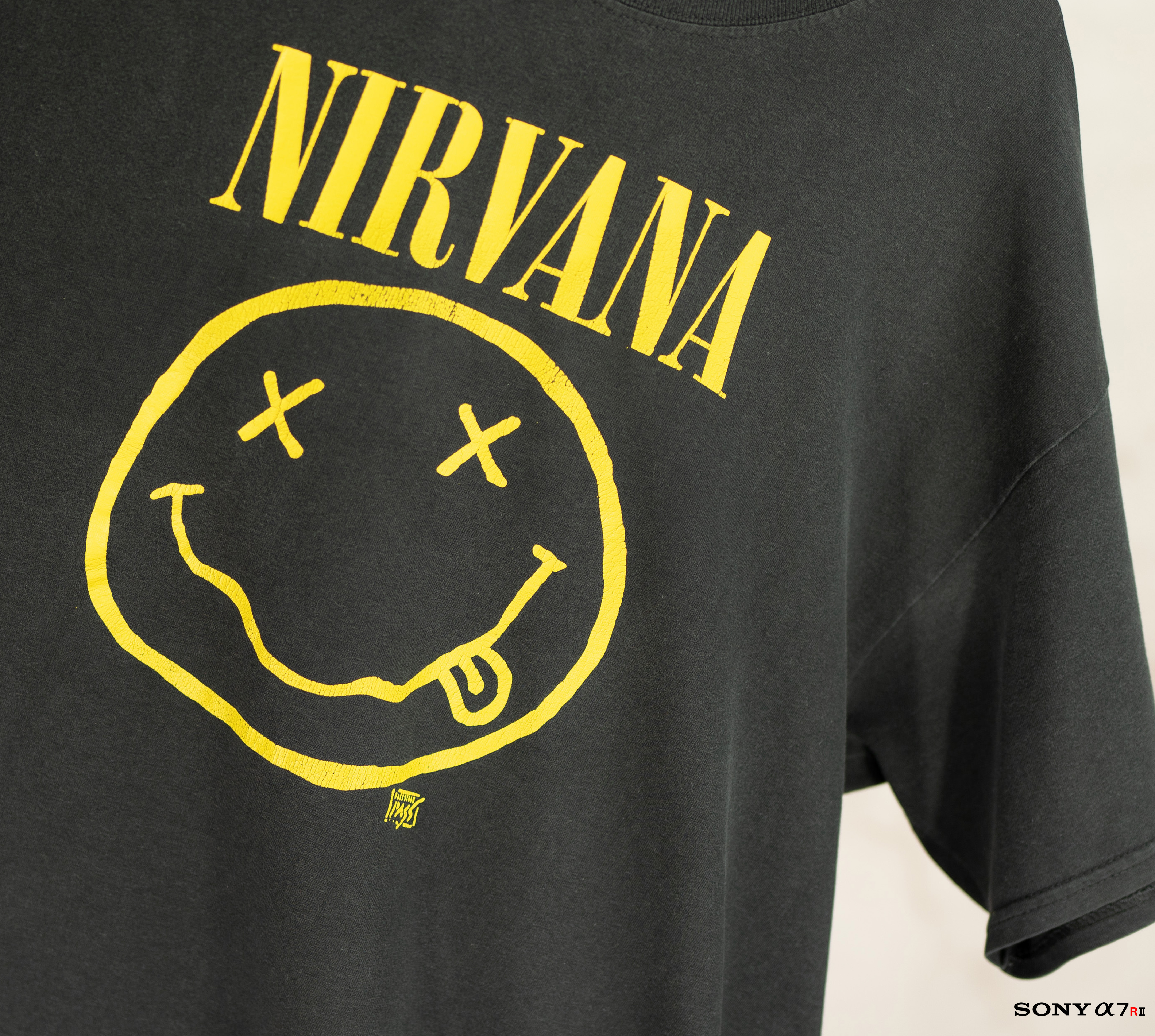 NIRVANA - SMILEY BACKSTAGE PASS 90's