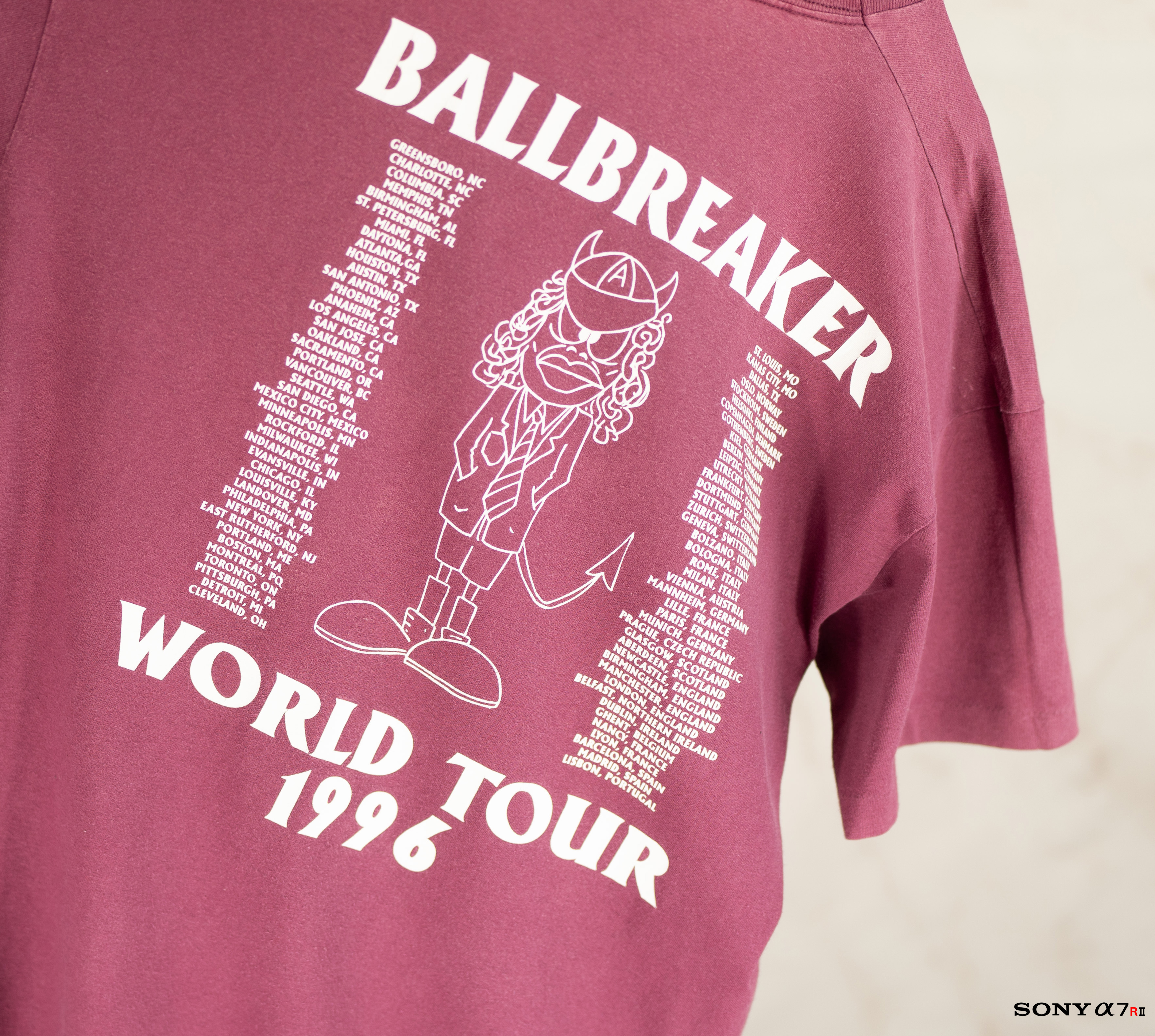 AC/DC - BURGUNDY BALLBREAKER 1996