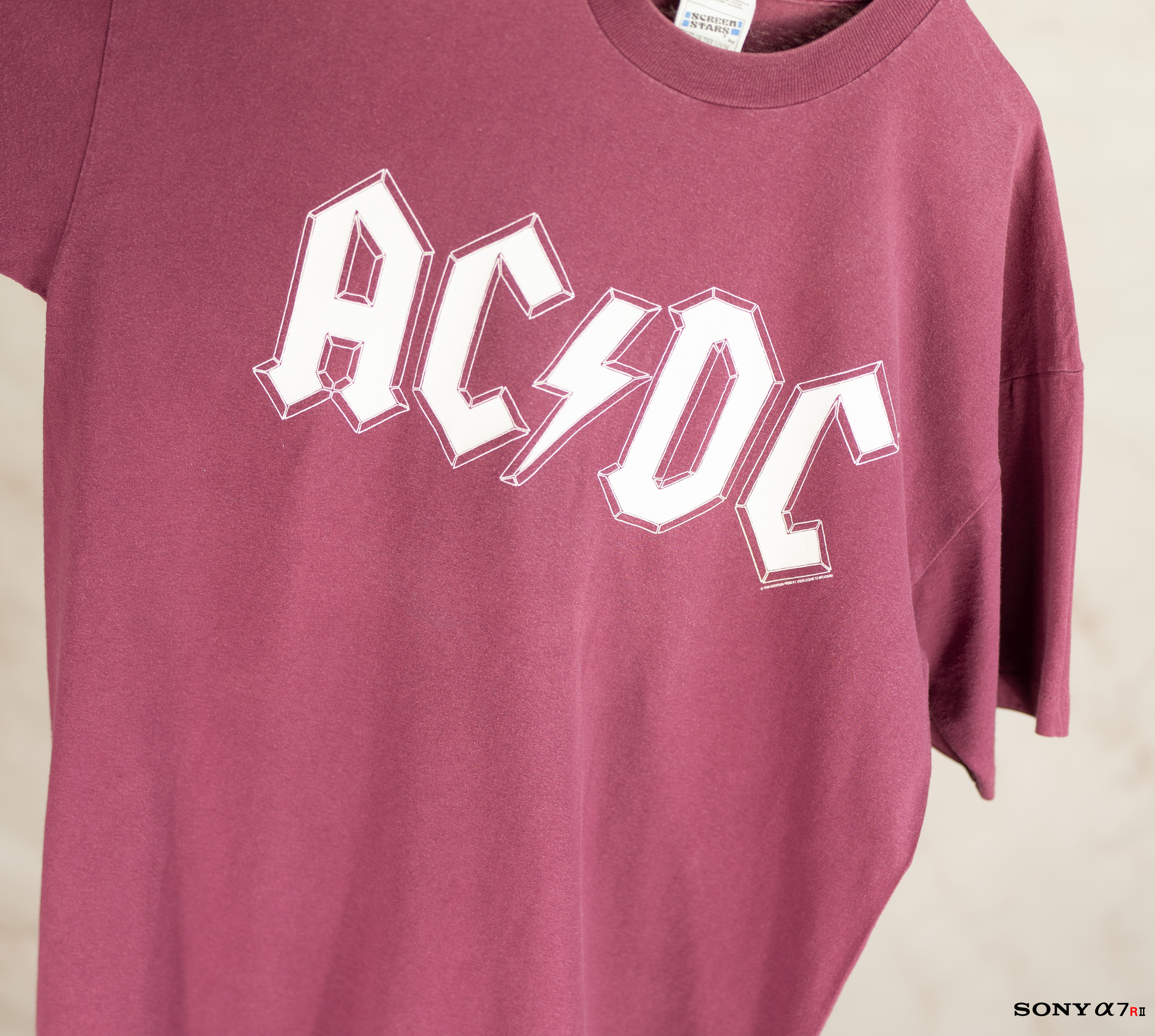 AC/DC - BURGUNDY BALLBREAKER 1996