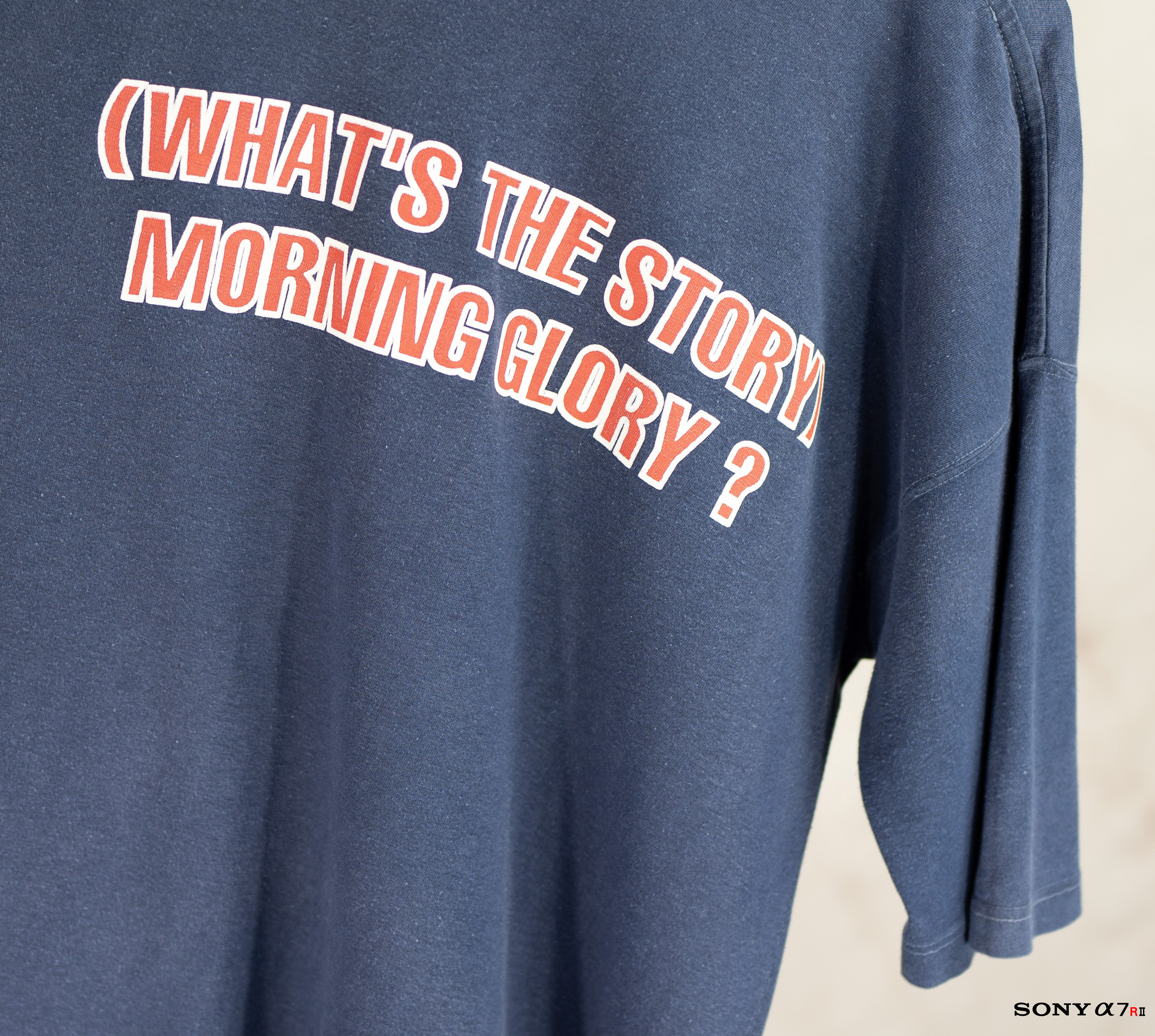 OASIS - WHAT'S THE STORY? 90's