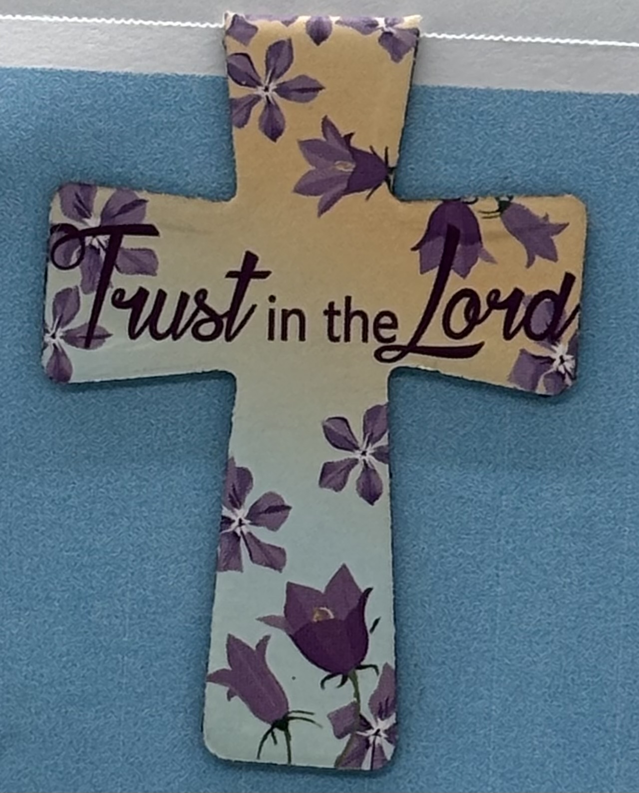 Decorative Trust in the Lord Cross