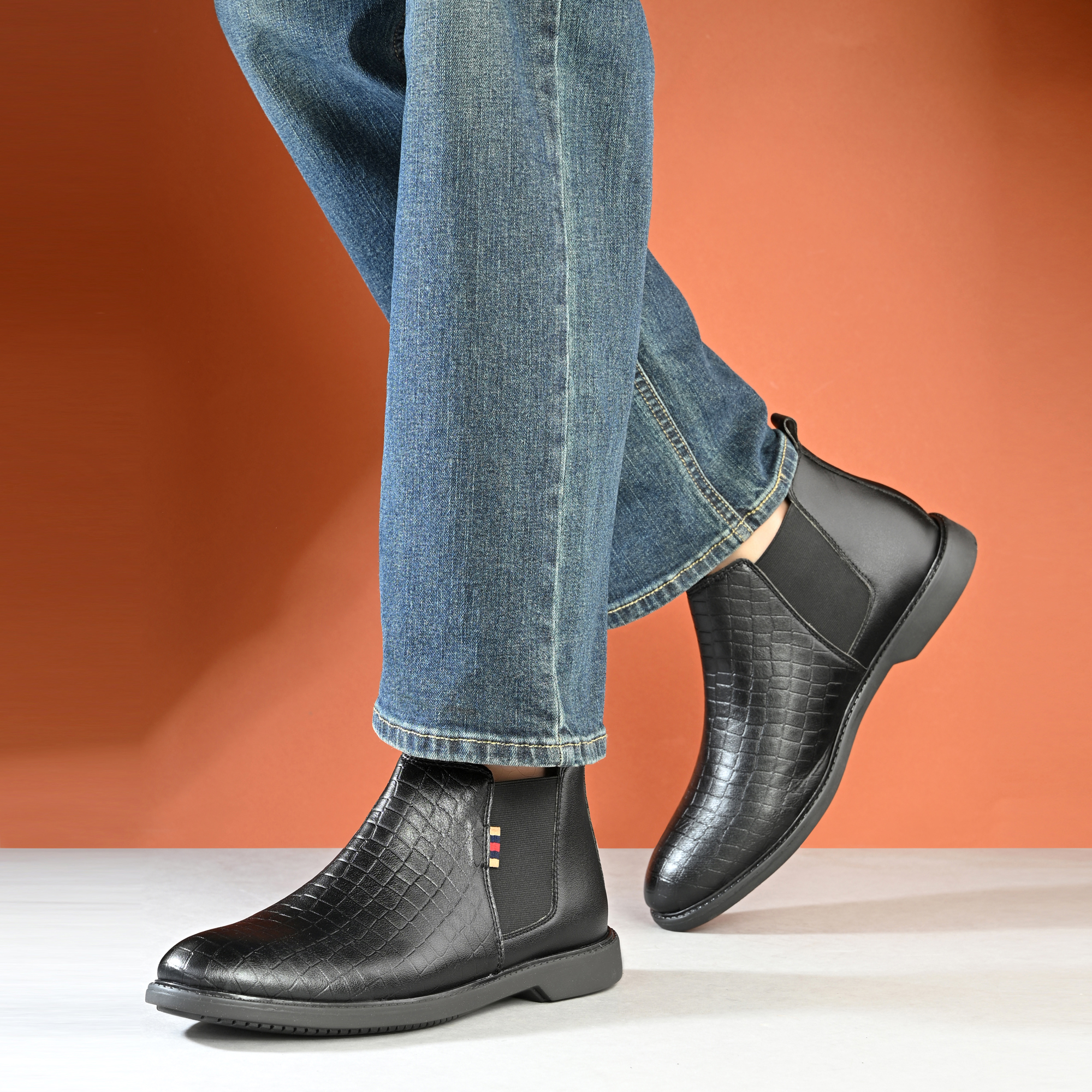 CROCODILE CHELSEA BOOTS