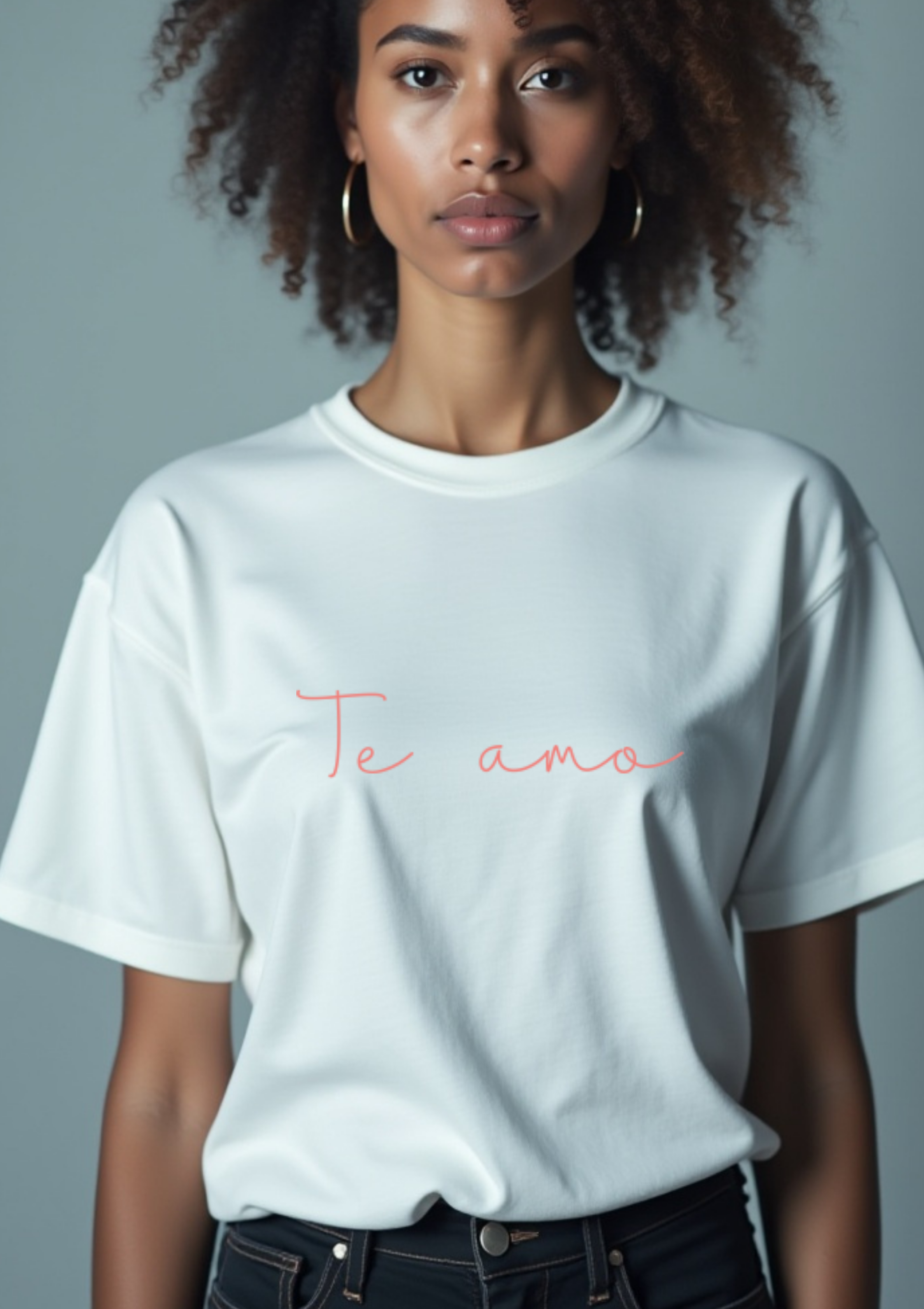 Playera con la frase Te amo en letra cursiva