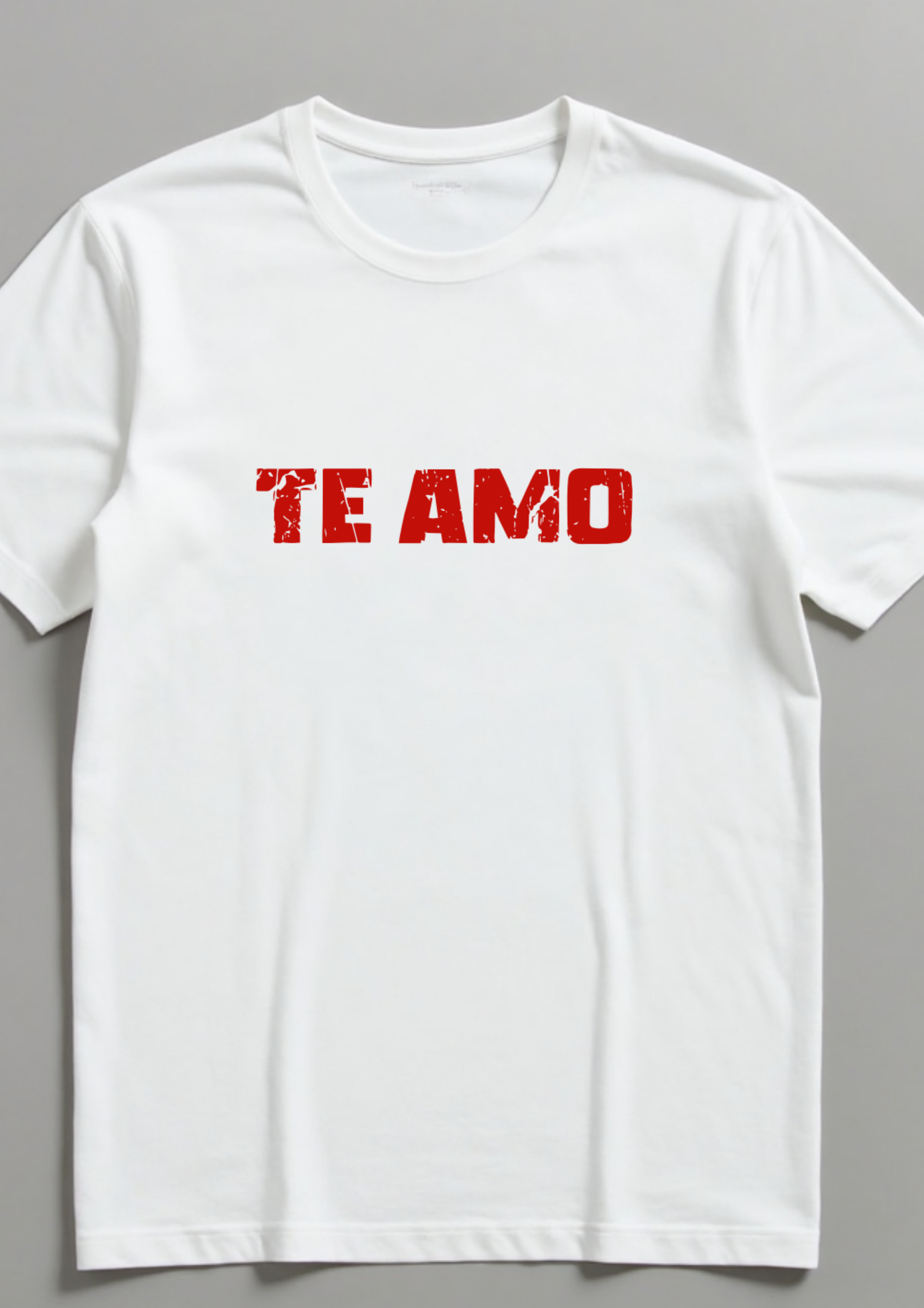 Playera con la frase Te amo en letras Rojas